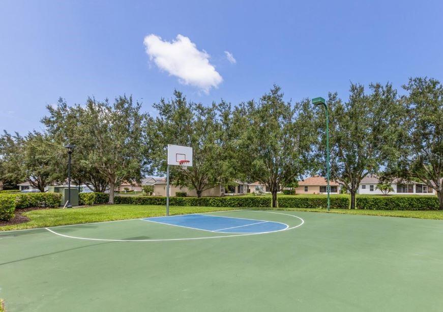 2820 ATTWATER LOOP, WINTER HAVEN, FL, 33884