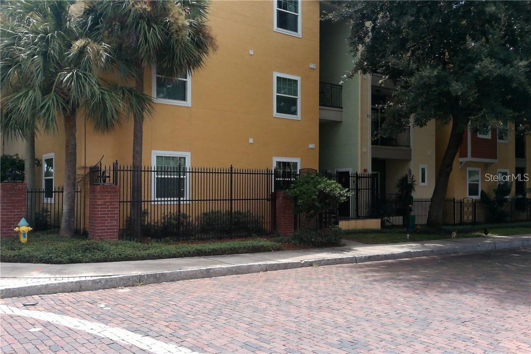 2010 E PALM AVE #14208, TAMPA, FL, 33605