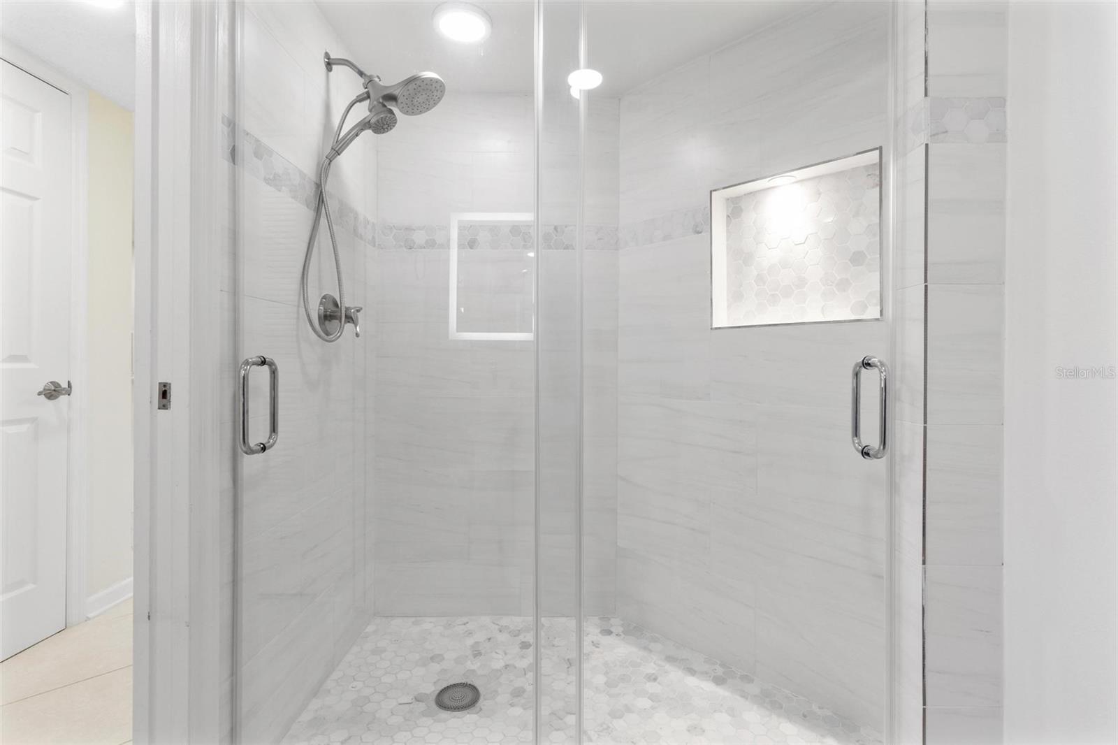 2400 FEATHER SOUND DR #214, CLEARWATER, FL, 33762