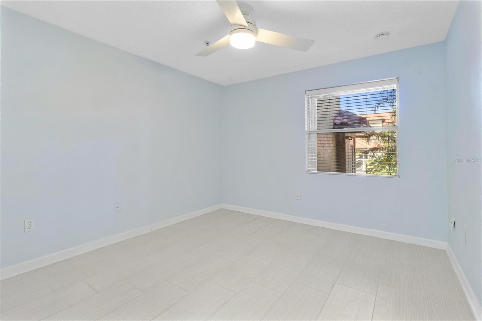 2400 FEATHER SOUND DR #214, CLEARWATER, FL, 33762