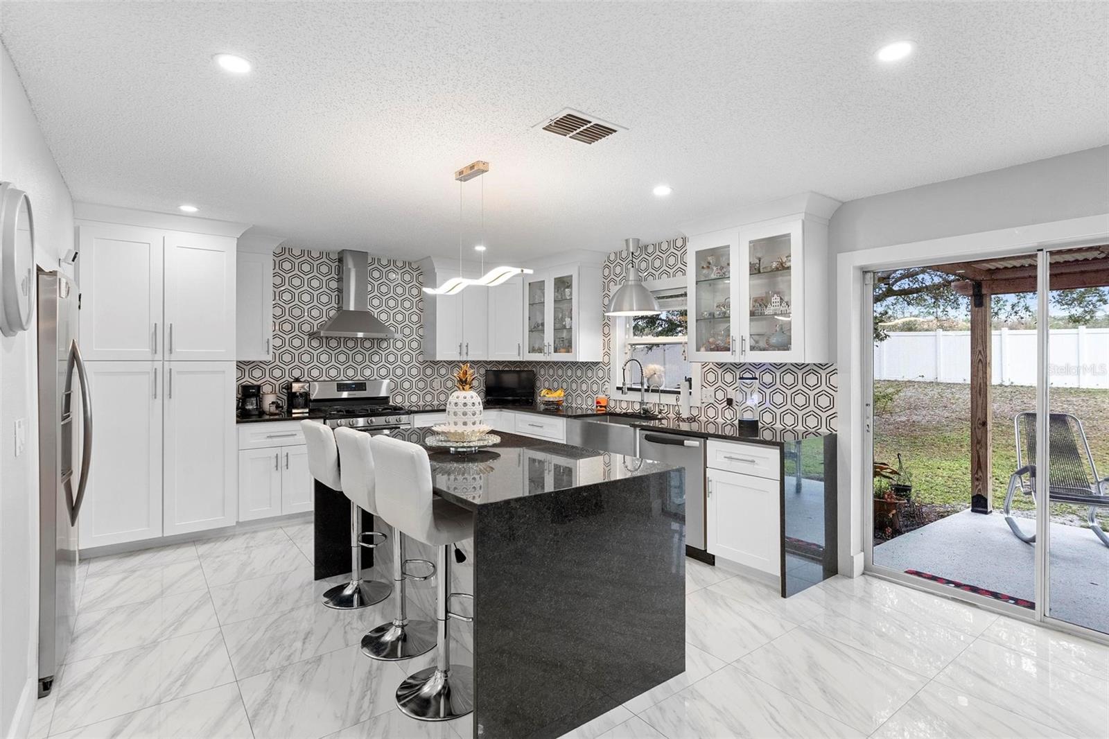 3318 DEWBERRY DR, DELTONA, FL, 32738