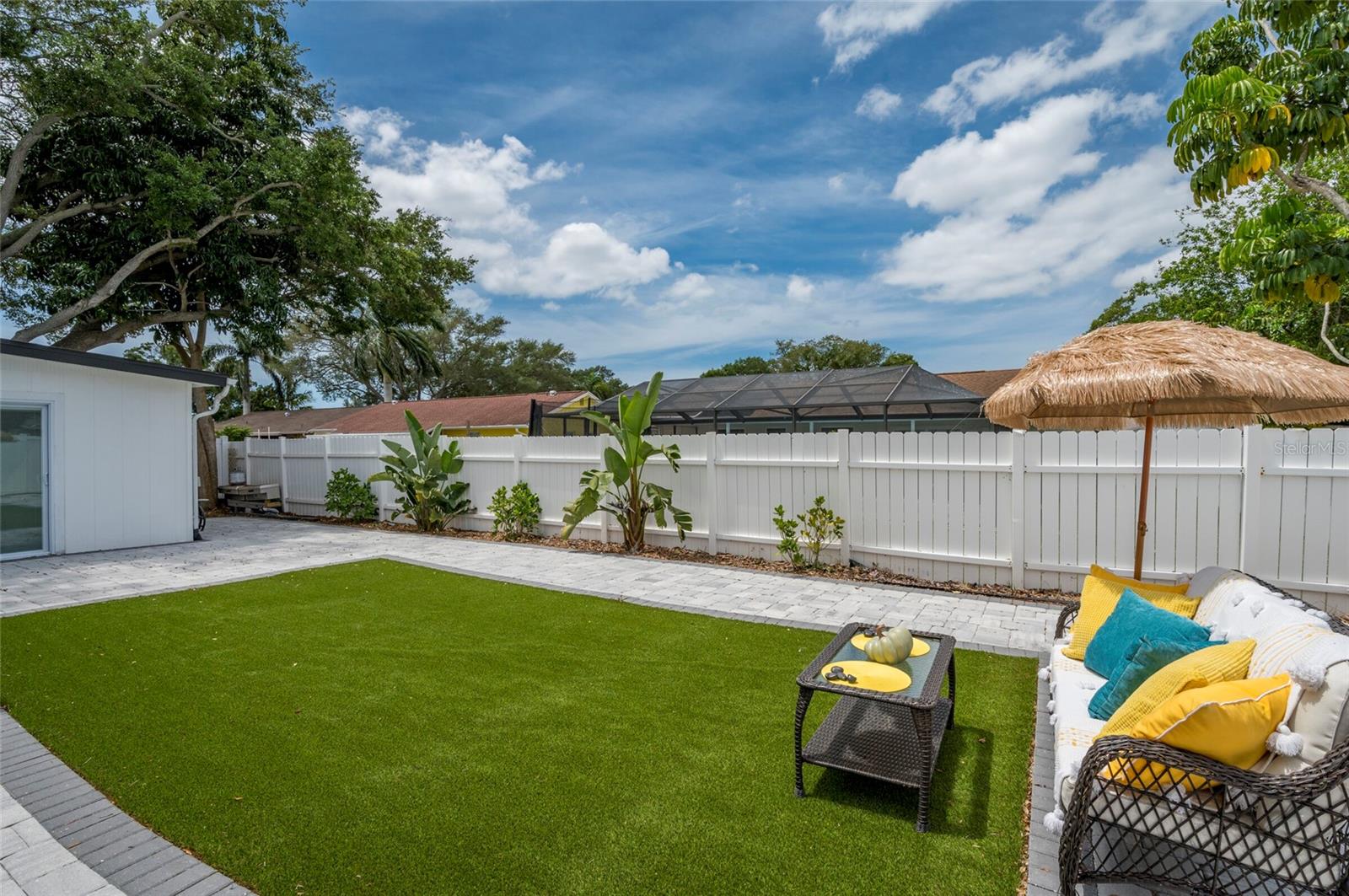 10064 82ND ST, SEMINOLE, FL, 33777