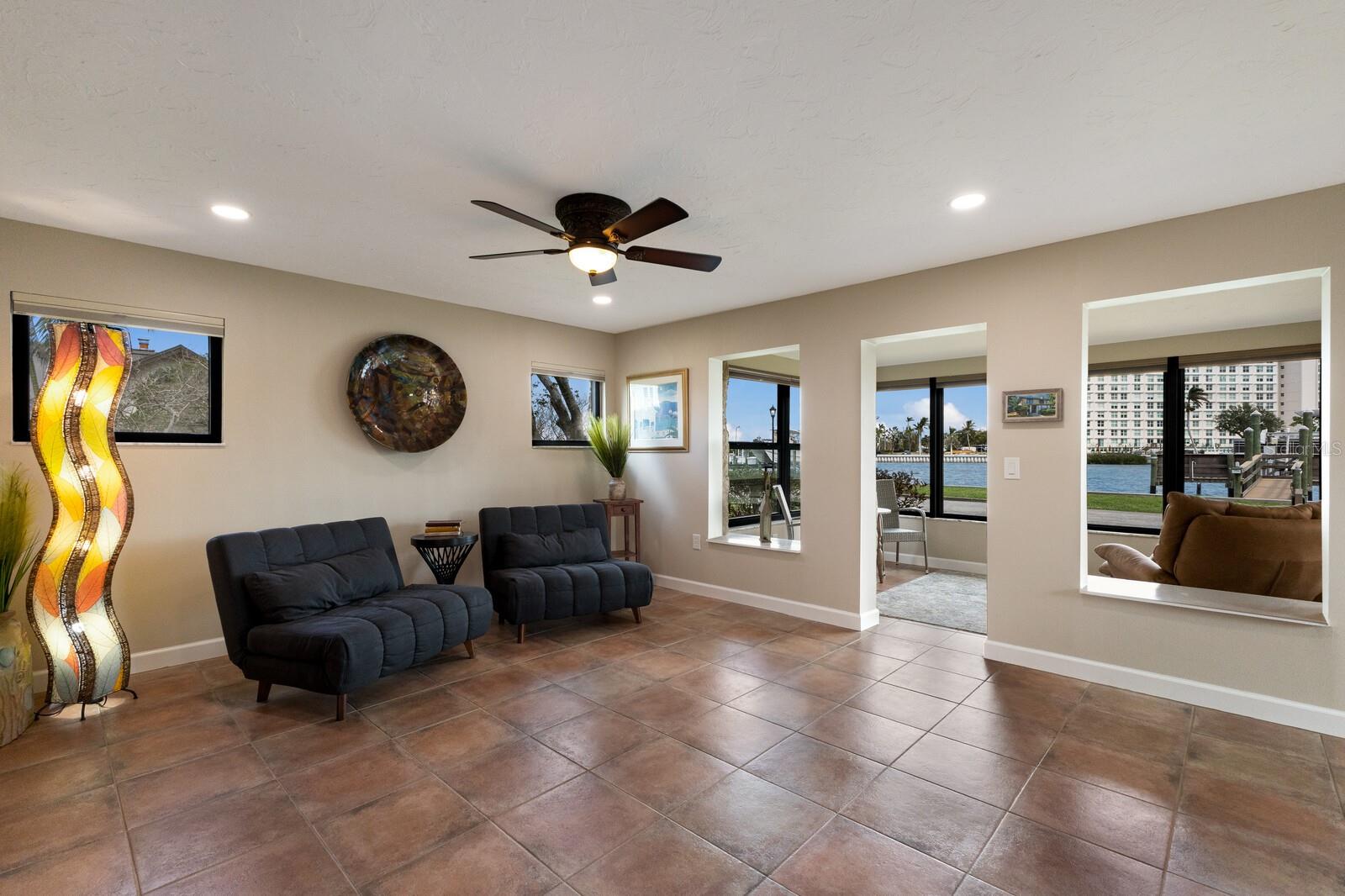 1915 RIVERVIEW BLVD, BRADENTON, FL, 34205