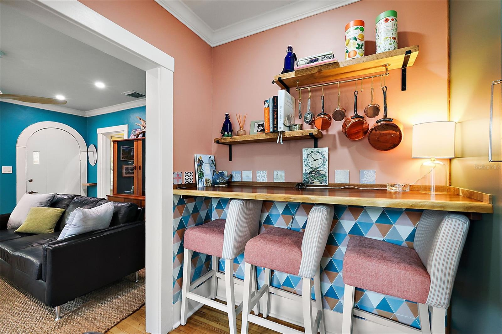 936 N ALEXANDER ST, MOUNT DORA, FL, 32757