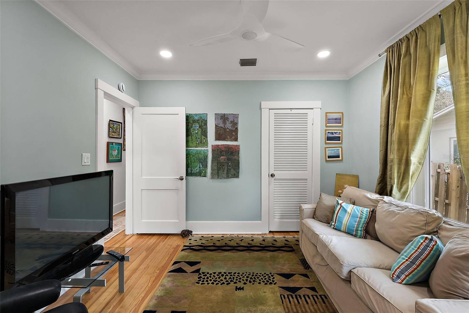 936 N ALEXANDER ST, MOUNT DORA, FL, 32757