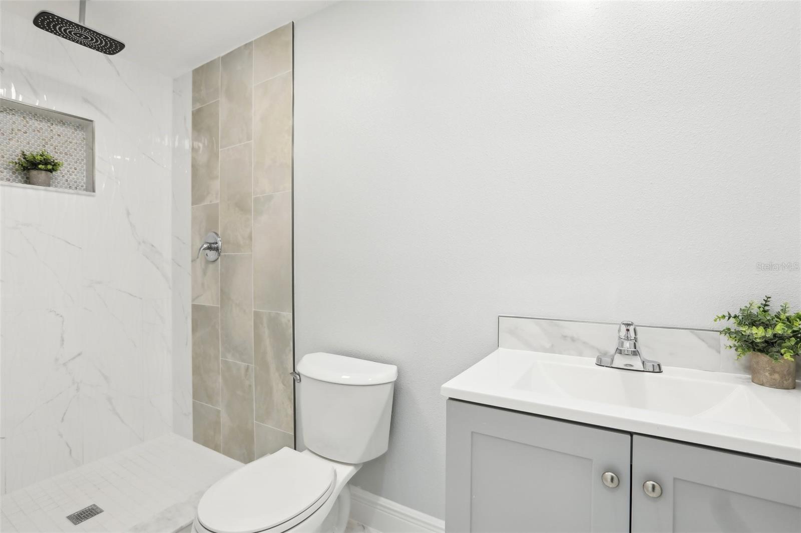 4208 E SANDALWOOD CIR S, TAMPA, FL, 33617