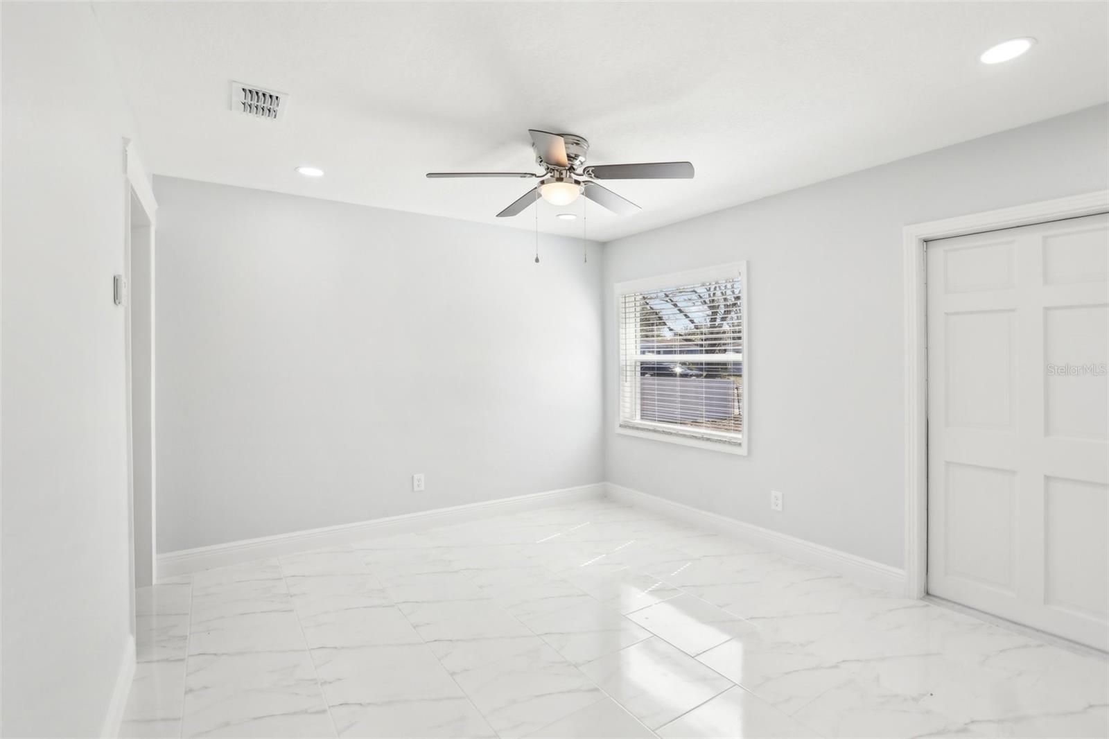 4208 E SANDALWOOD CIR S, TAMPA, FL, 33617