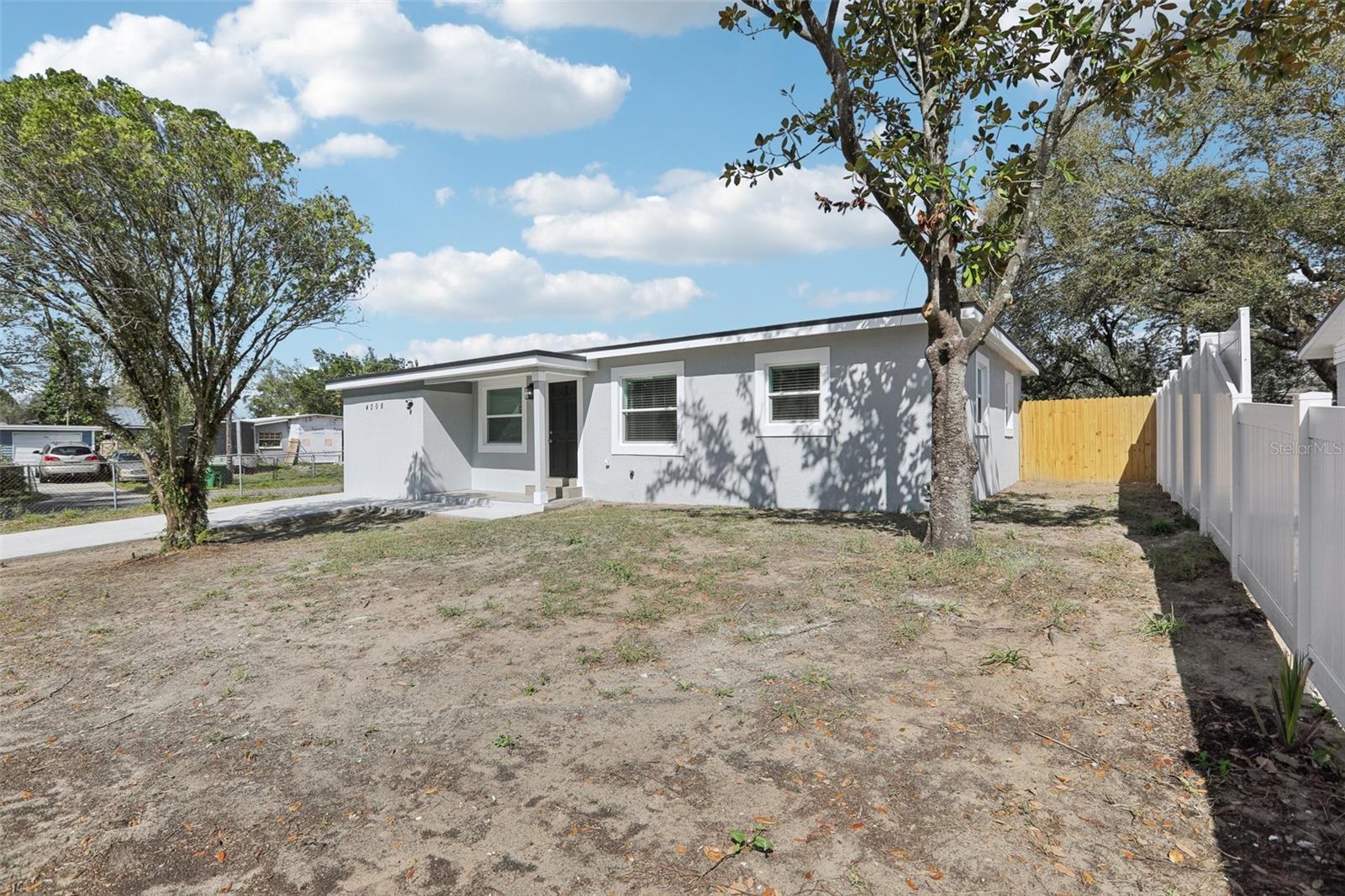 4208 E SANDALWOOD CIR S, TAMPA, FL, 33617