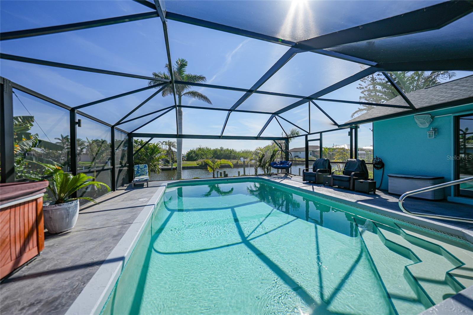 15652 RUSTON CIR, PORT CHARLOTTE, FL, 33981