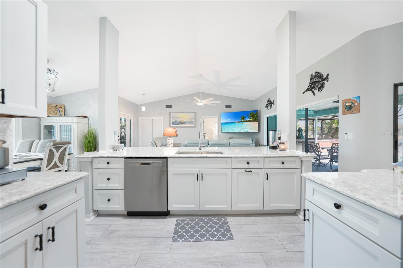 15652 RUSTON CIR, PORT CHARLOTTE, FL, 33981