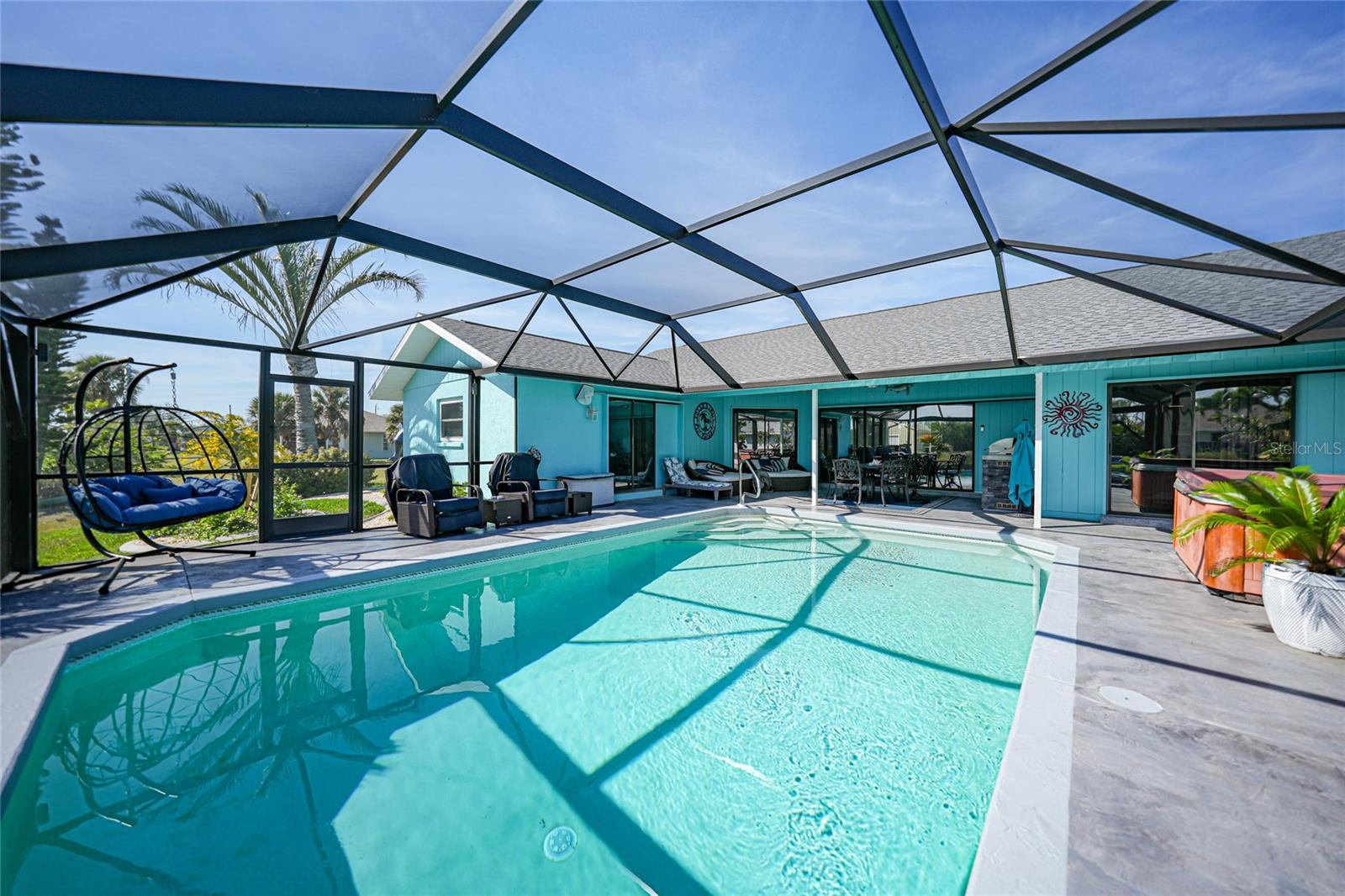 15652 RUSTON CIR, PORT CHARLOTTE, FL, 33981