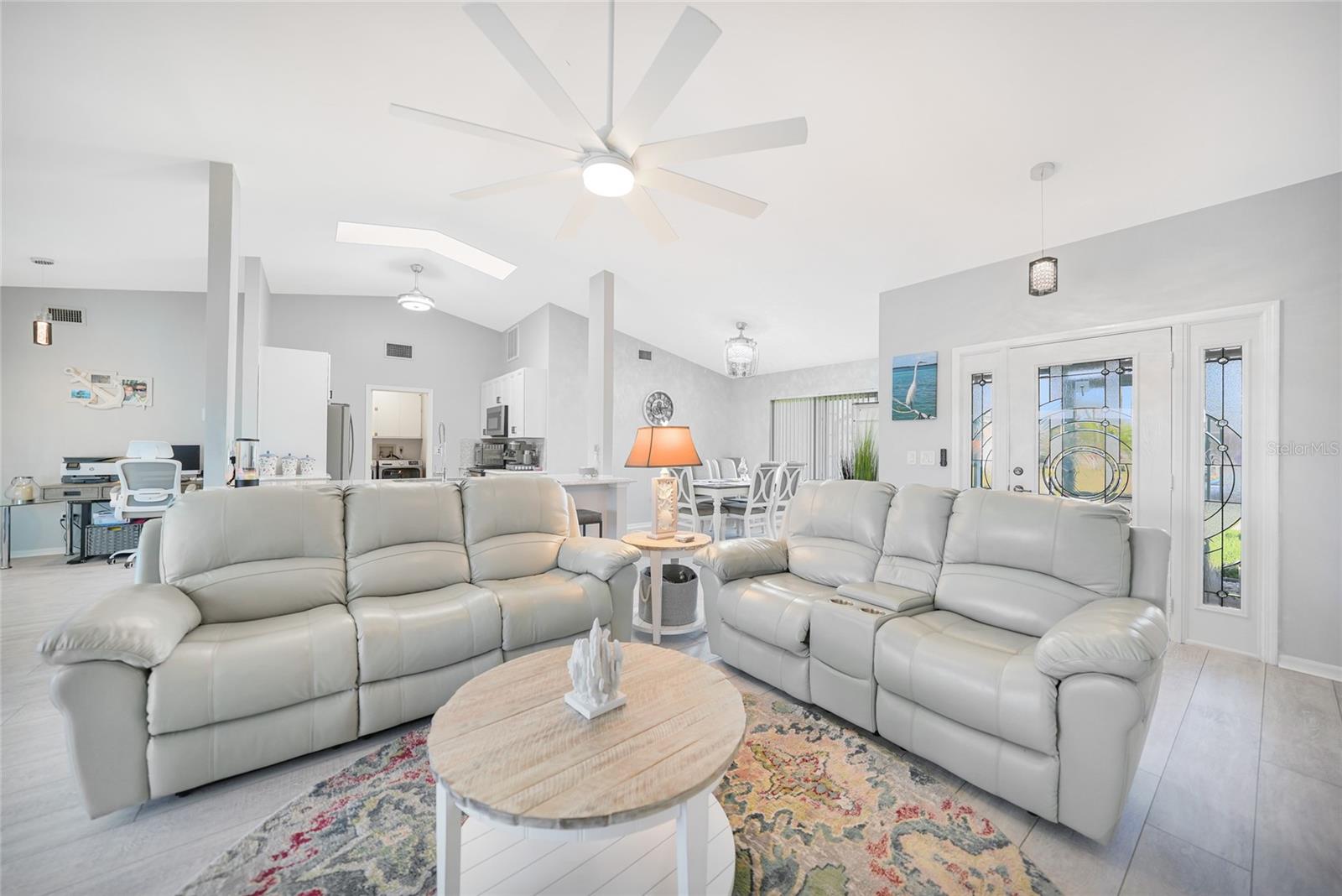 15652 RUSTON CIR, PORT CHARLOTTE, FL, 33981