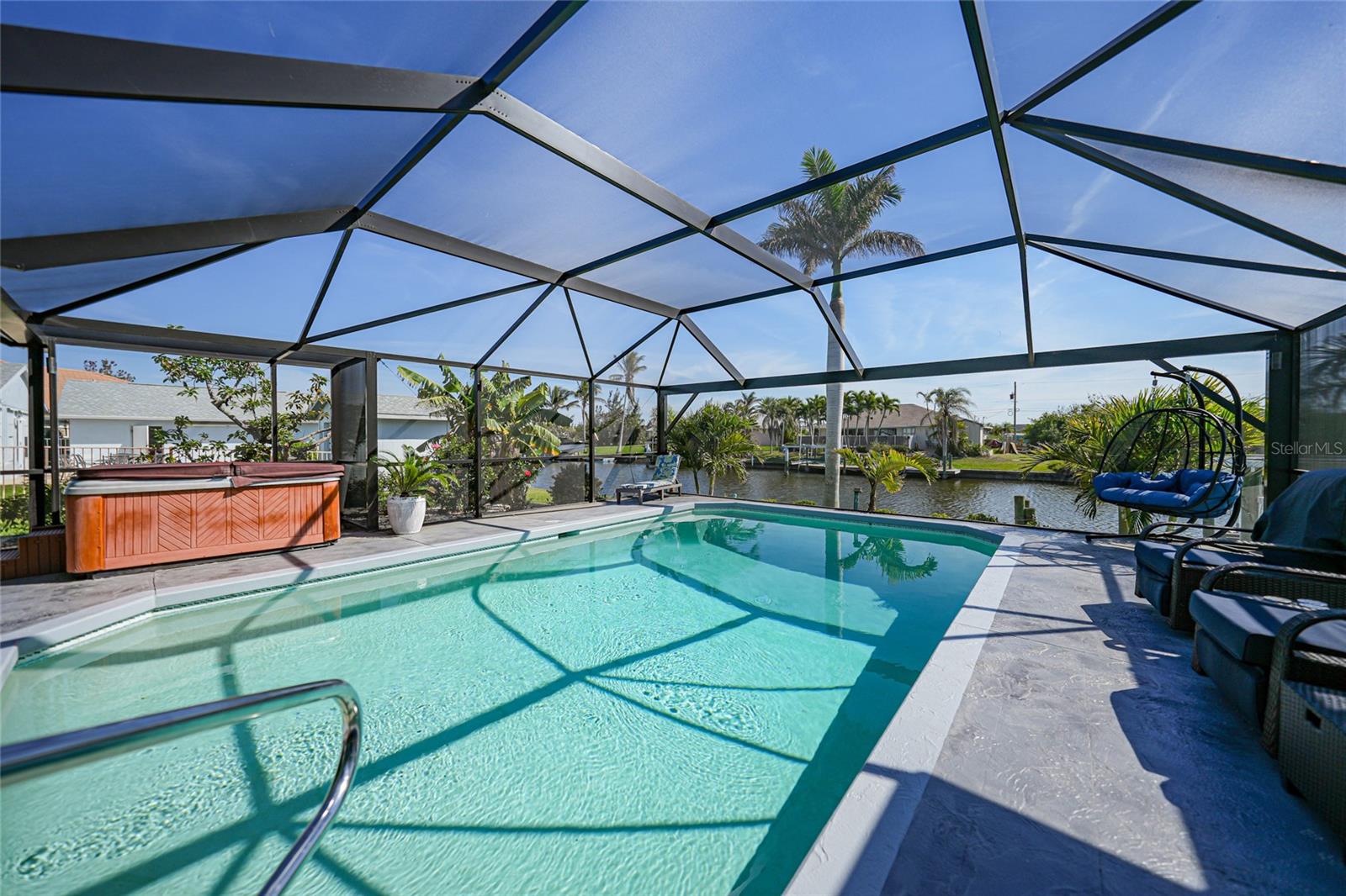 15652 RUSTON CIR, PORT CHARLOTTE, FL, 33981