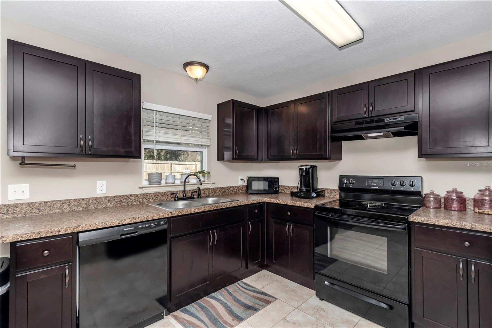 4111 SE 131ST LN, BELLEVIEW, FL, 34420