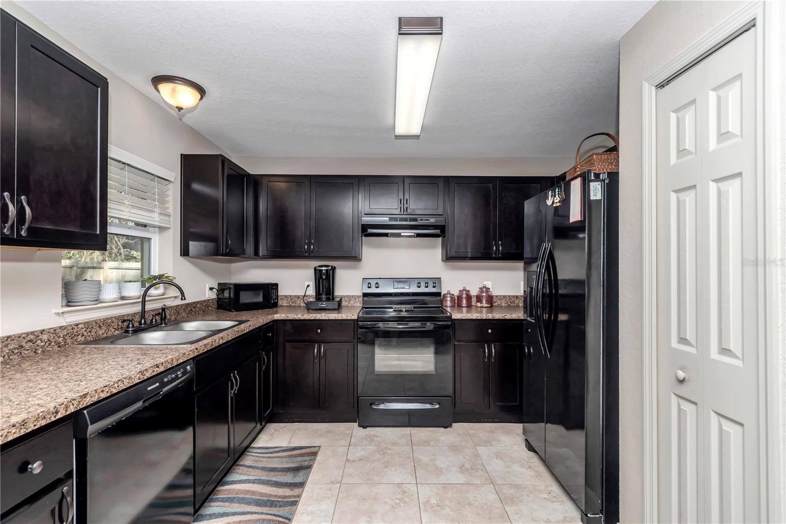 4111 SE 131ST LN, BELLEVIEW, FL, 34420