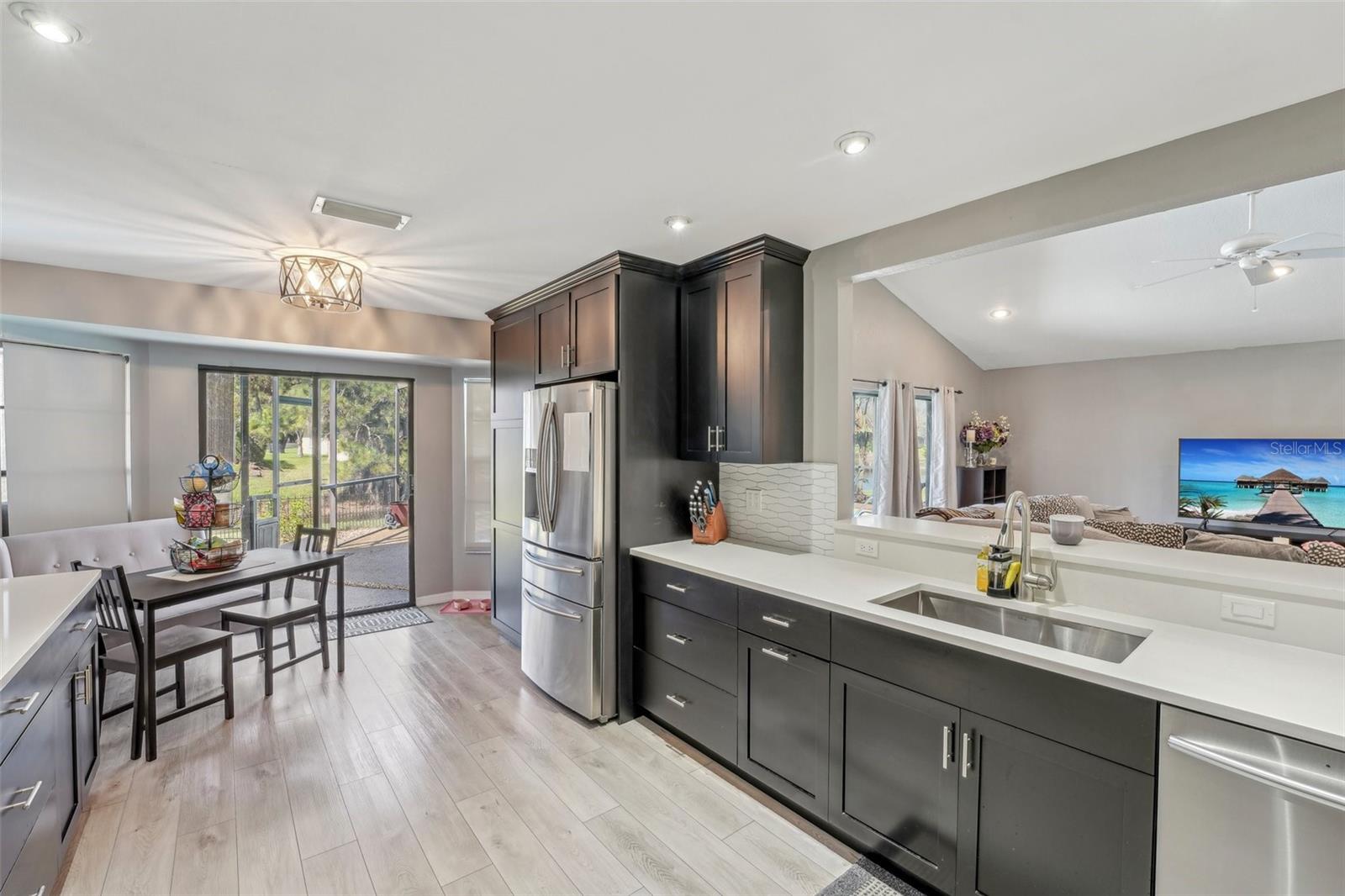 395 FOREST PARK RD, OLDSMAR, FL, 34677