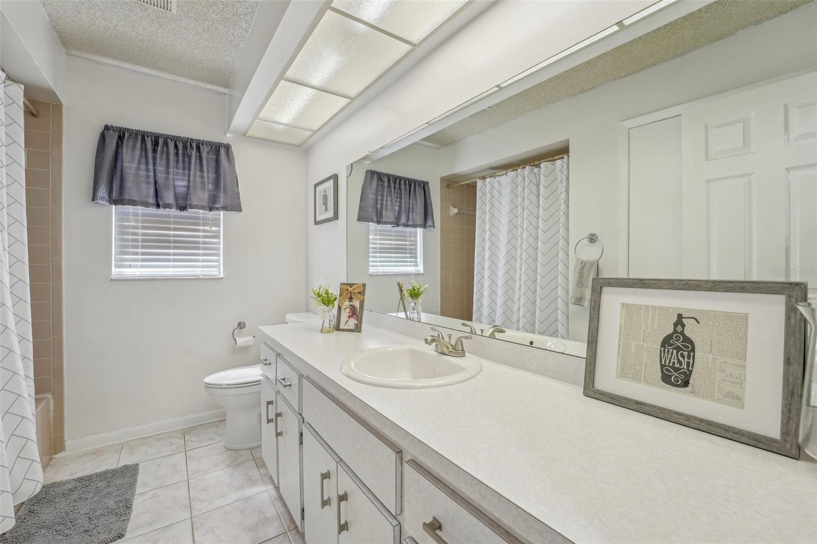 395 FOREST PARK RD, OLDSMAR, FL, 34677