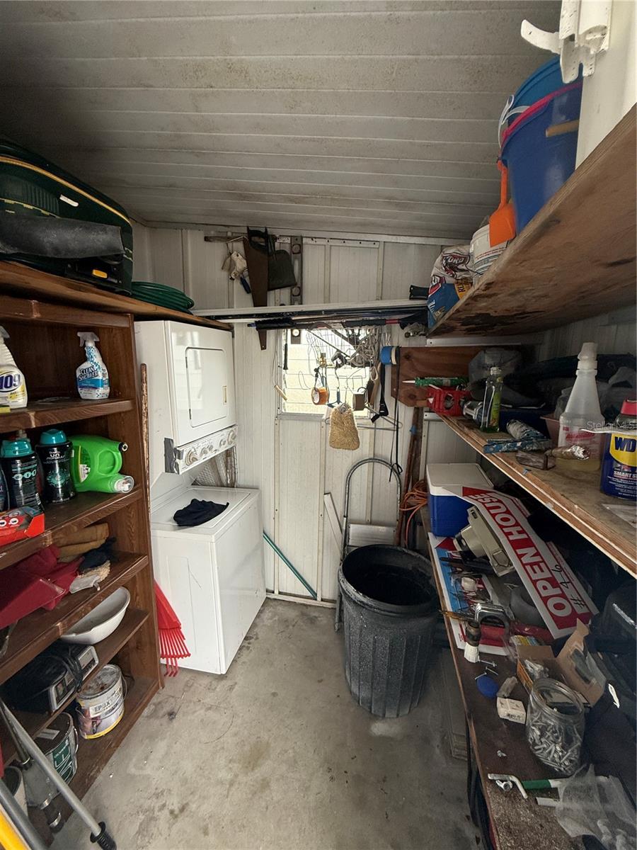 TB8353347 Property Photo