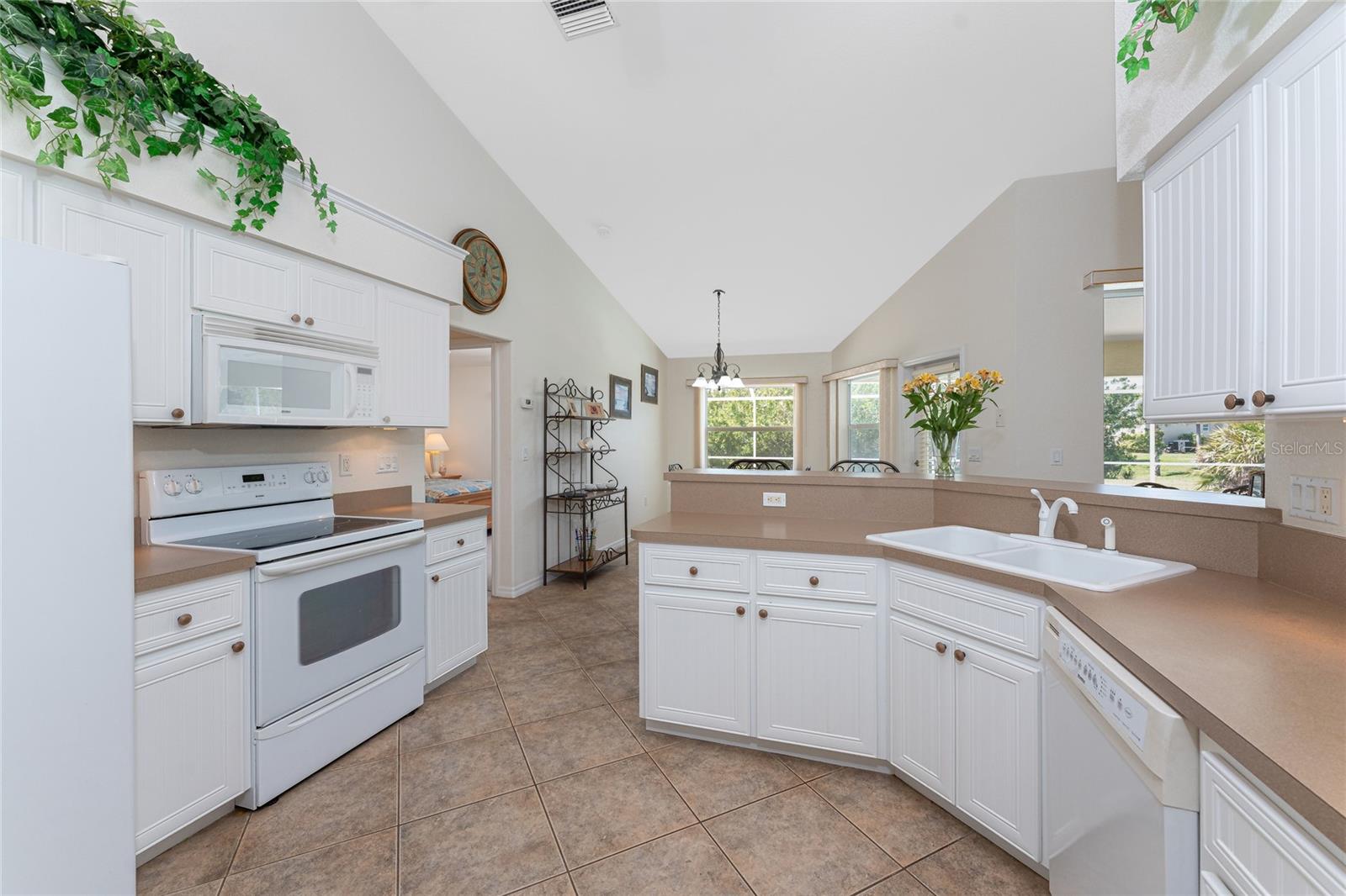 48 PAR VIEW CT, ROTONDA WEST, FL, 33947