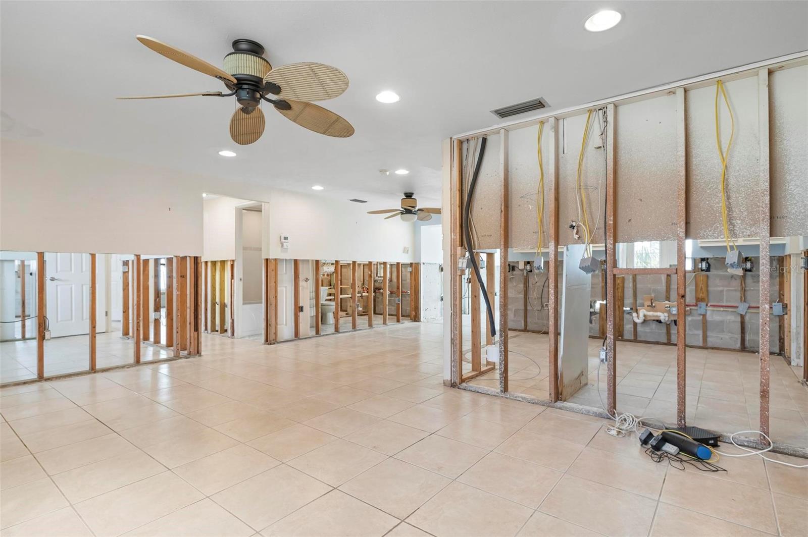 201 84TH ST, HOLMES BEACH, FL, 34217