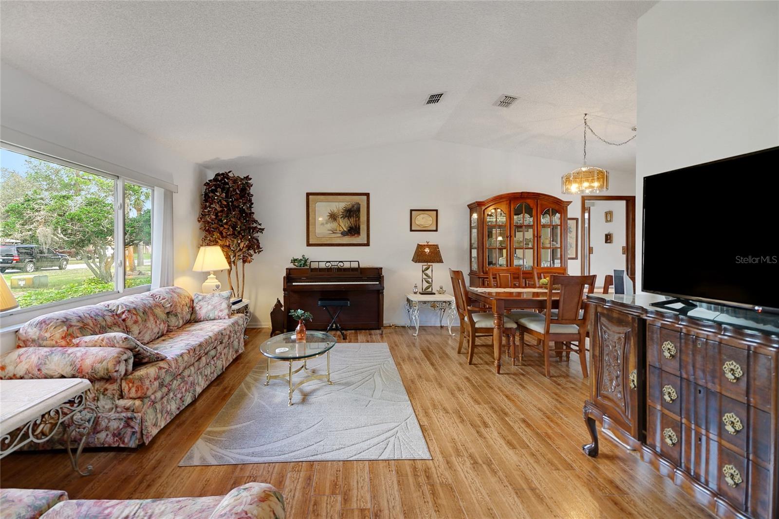 12338 S PUTNEY CT, LEESBURG, FL, 34788