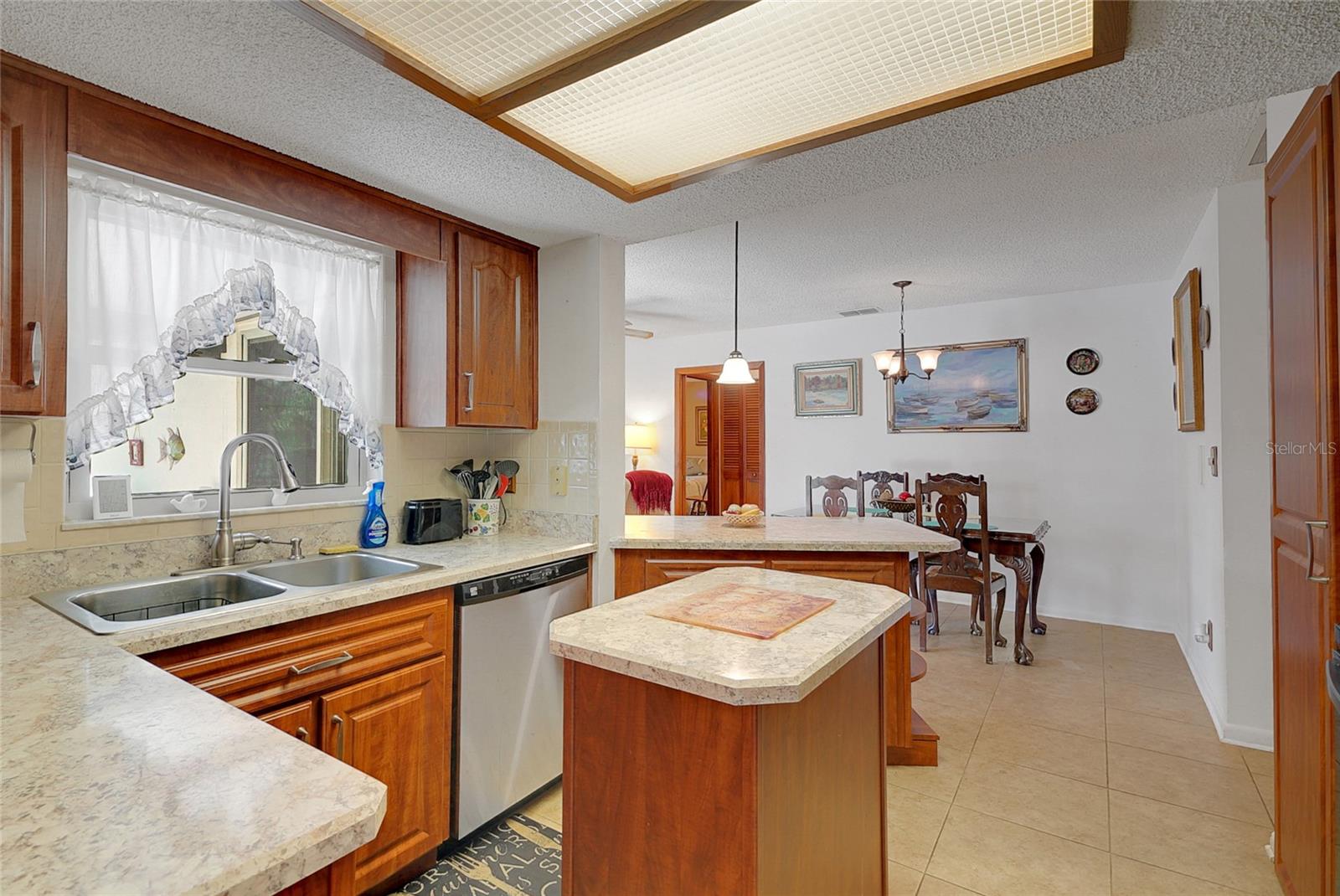 12338 S PUTNEY CT, LEESBURG, FL, 34788