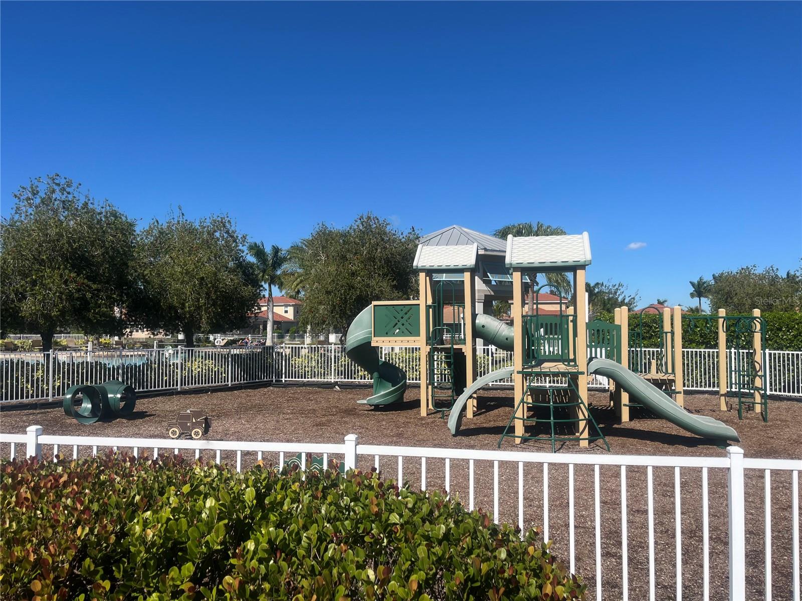 4266 DUTCHESS PARK RD, FORT MYERS, FL, 33916