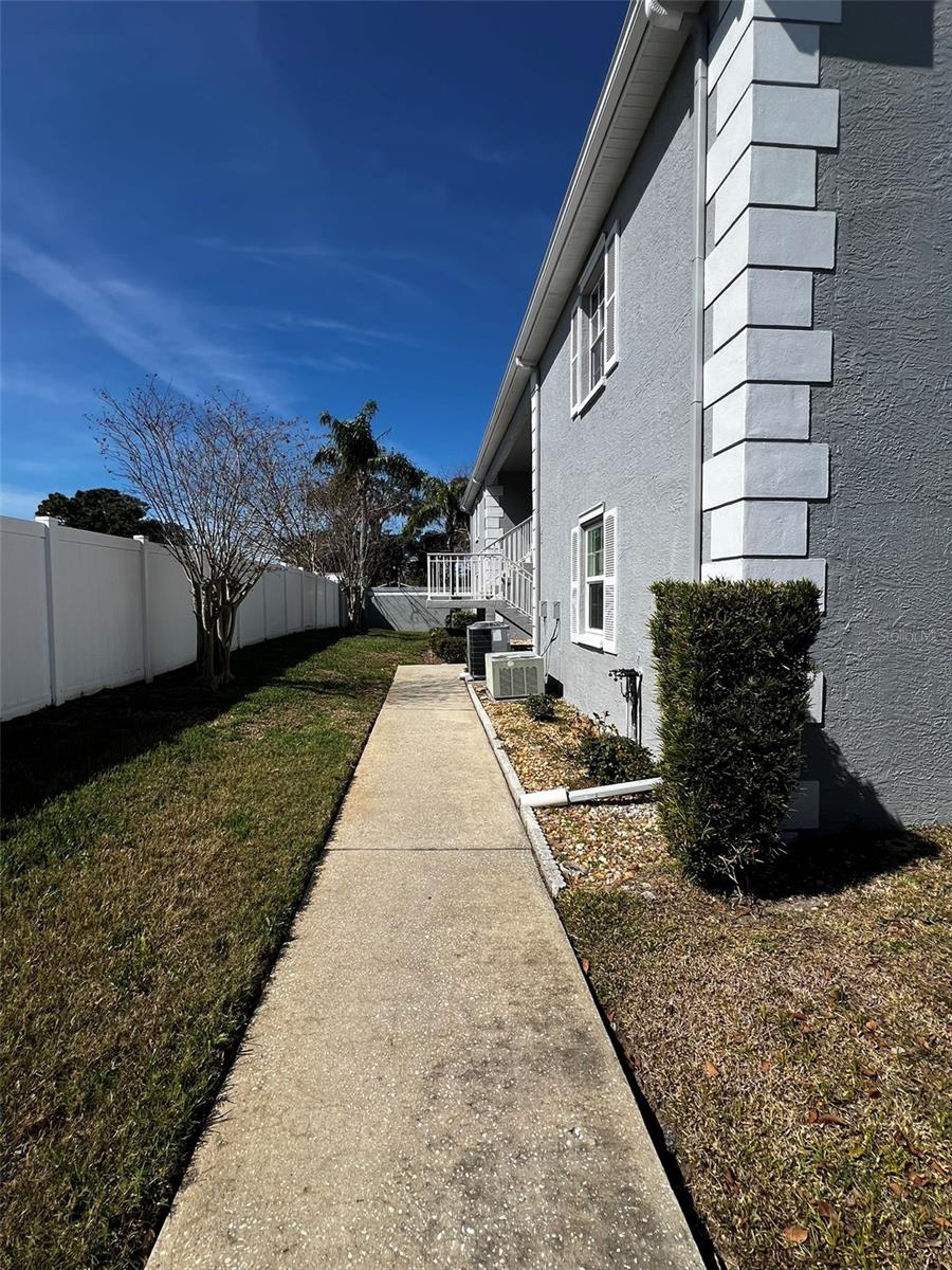 12027 HOOSIER CT #104, HUDSON, FL, 34667