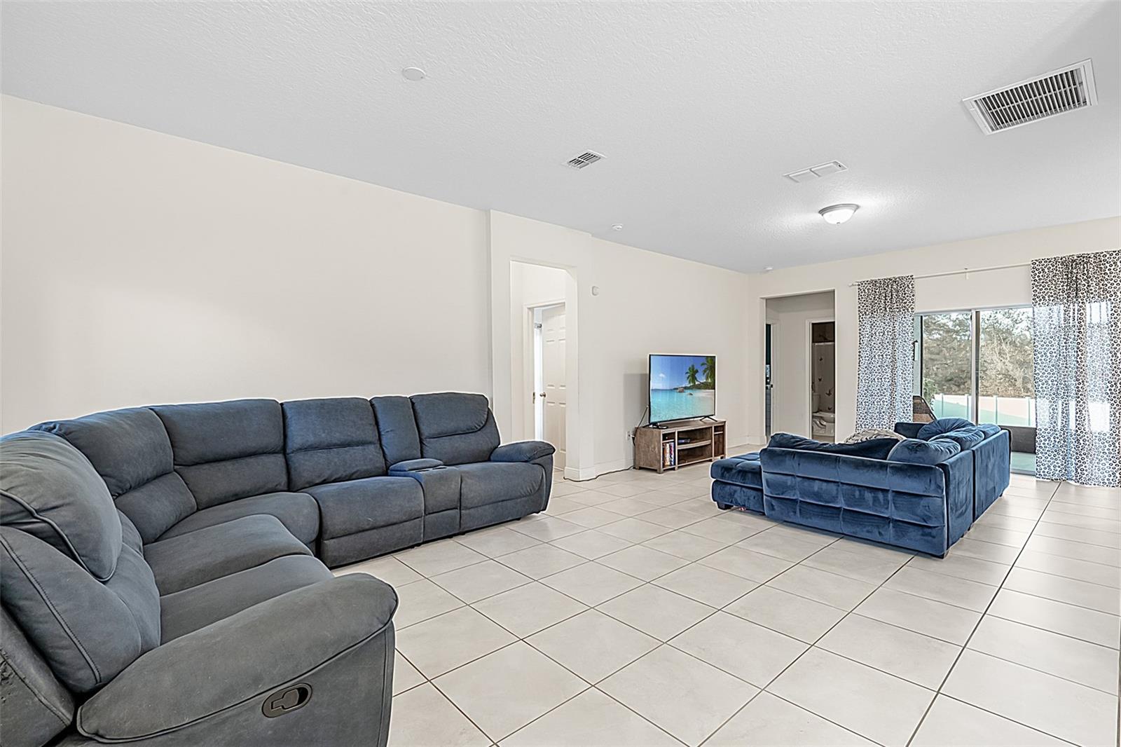 215 ELM CT, KISSIMMEE, FL, 34759