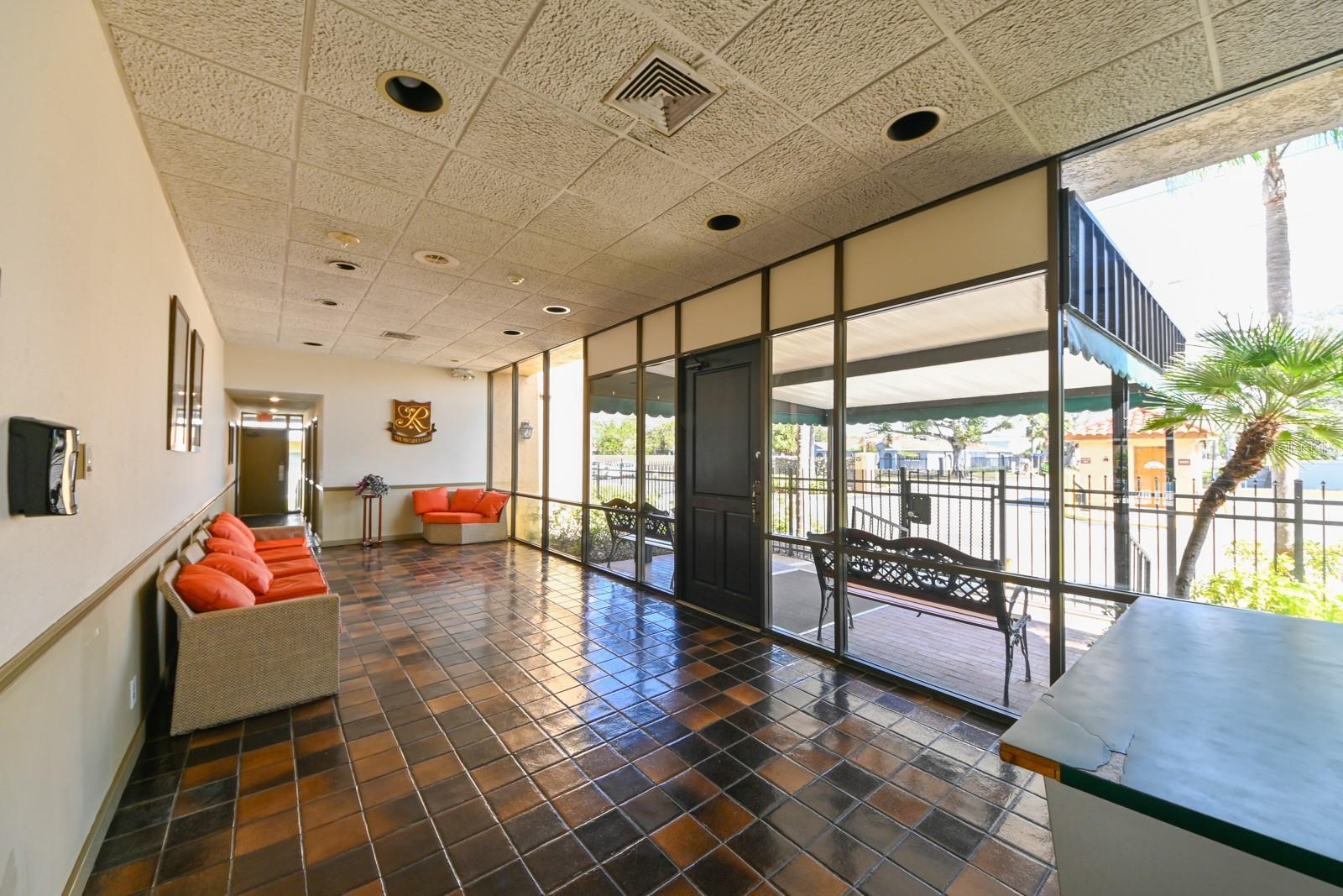 5820 N CHURCH AVE #430, TAMPA, FL, 33614