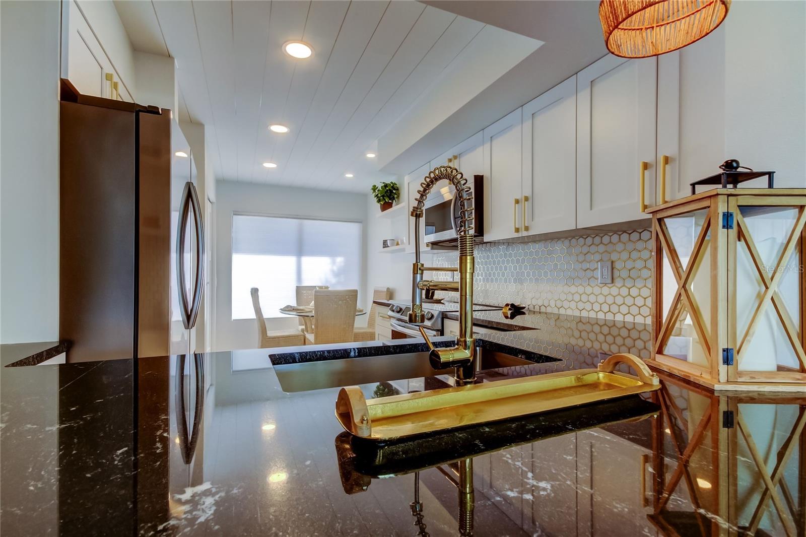 6290 BAHIA DEL MAR CIR #5, ST PETERSBURG, FL, 33715