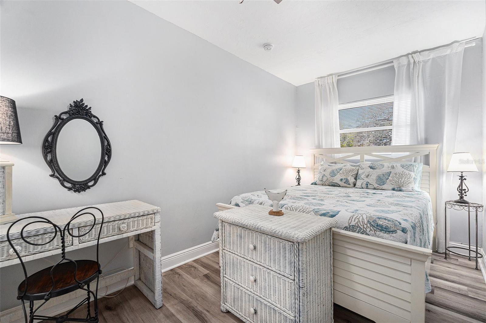 270 4TH ST NW #A&B, LARGO, FL, 33770