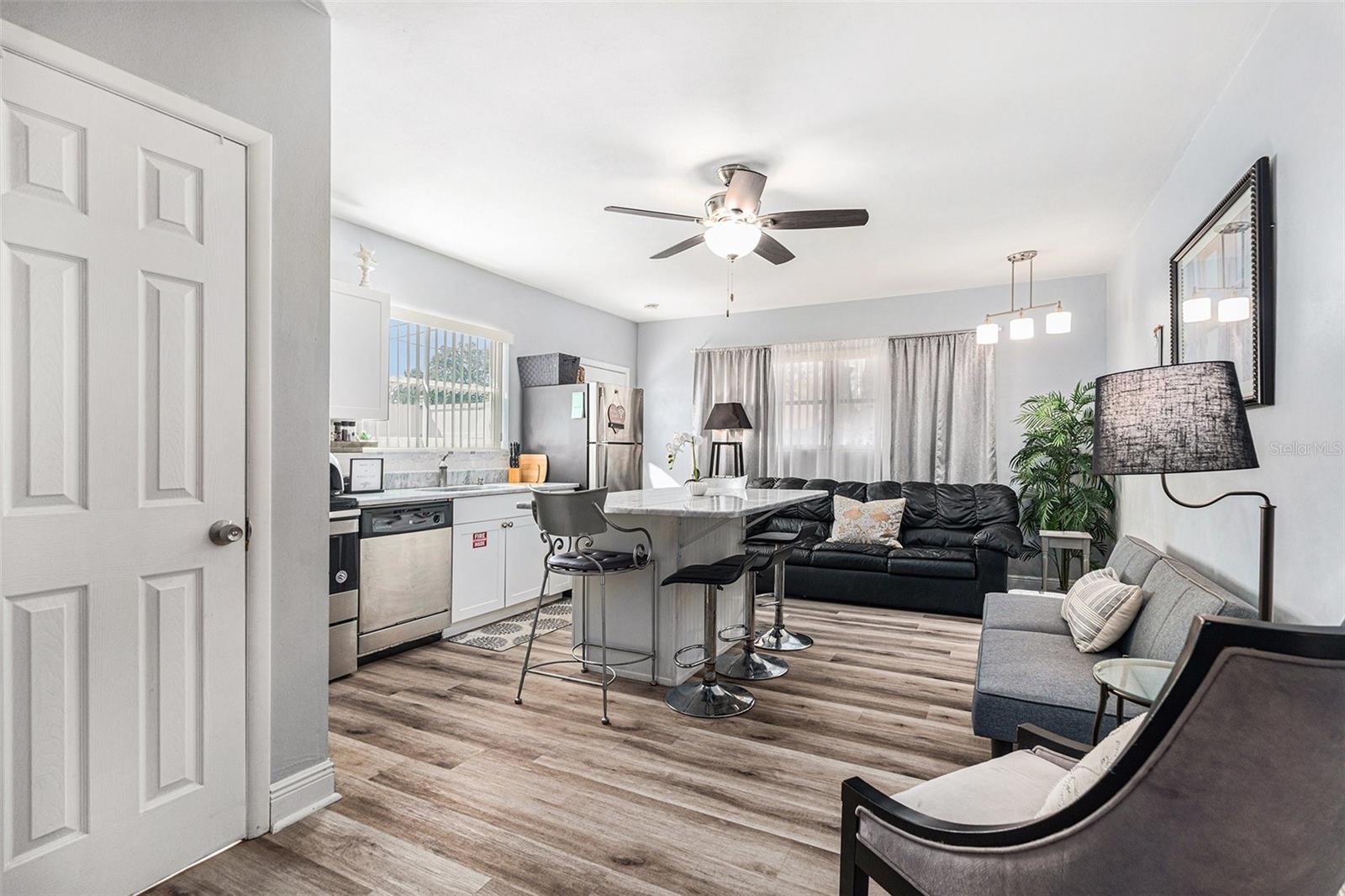 270 4TH ST NW #A&B, LARGO, FL, 33770