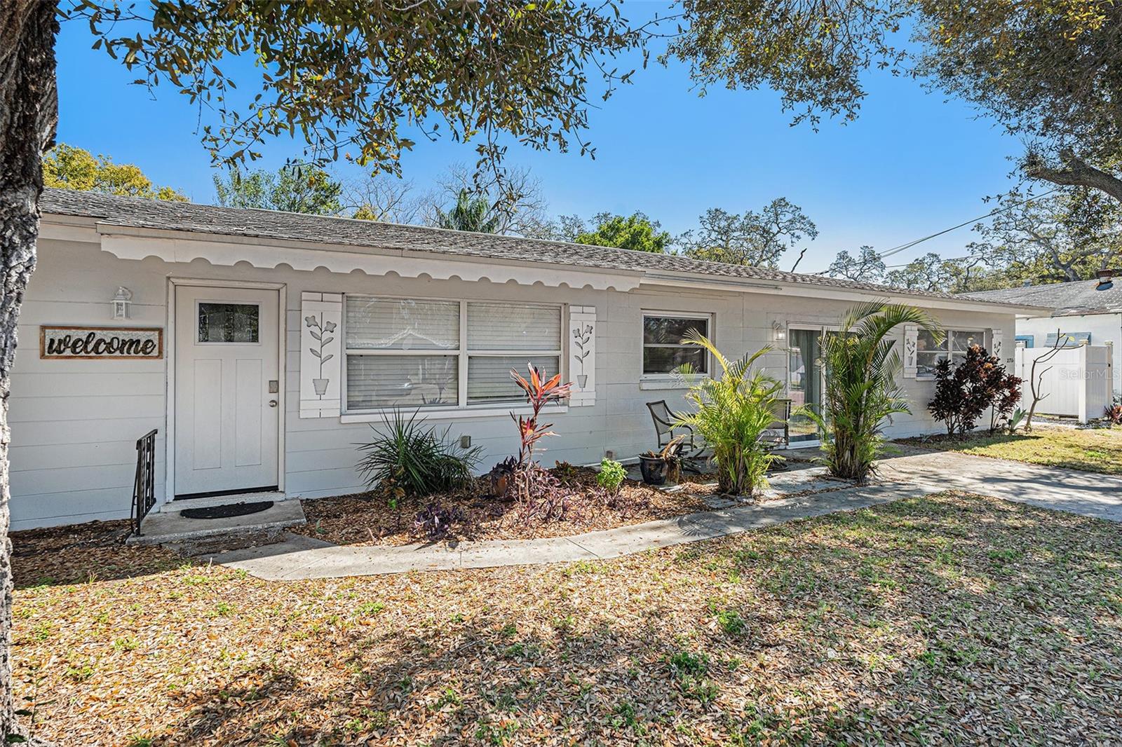 270 4TH ST NW #A&B, LARGO, FL, 33770