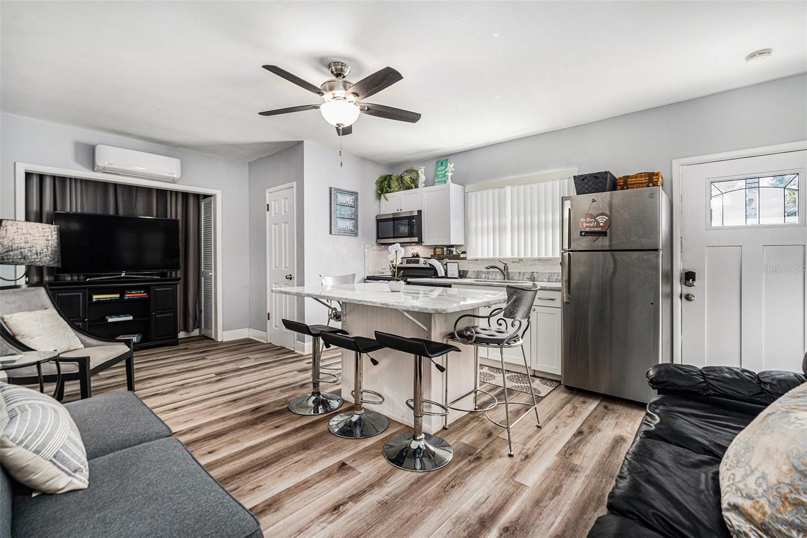 270 4TH ST NW #A&B, LARGO, FL, 33770