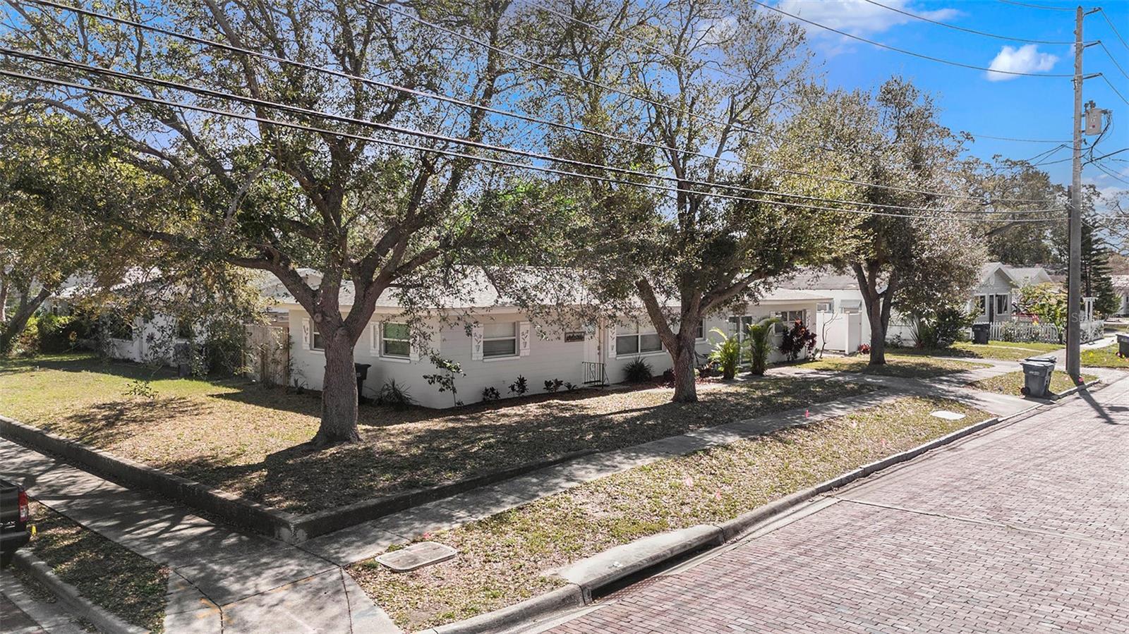 270 4TH ST NW #A&B, LARGO, FL, 33770