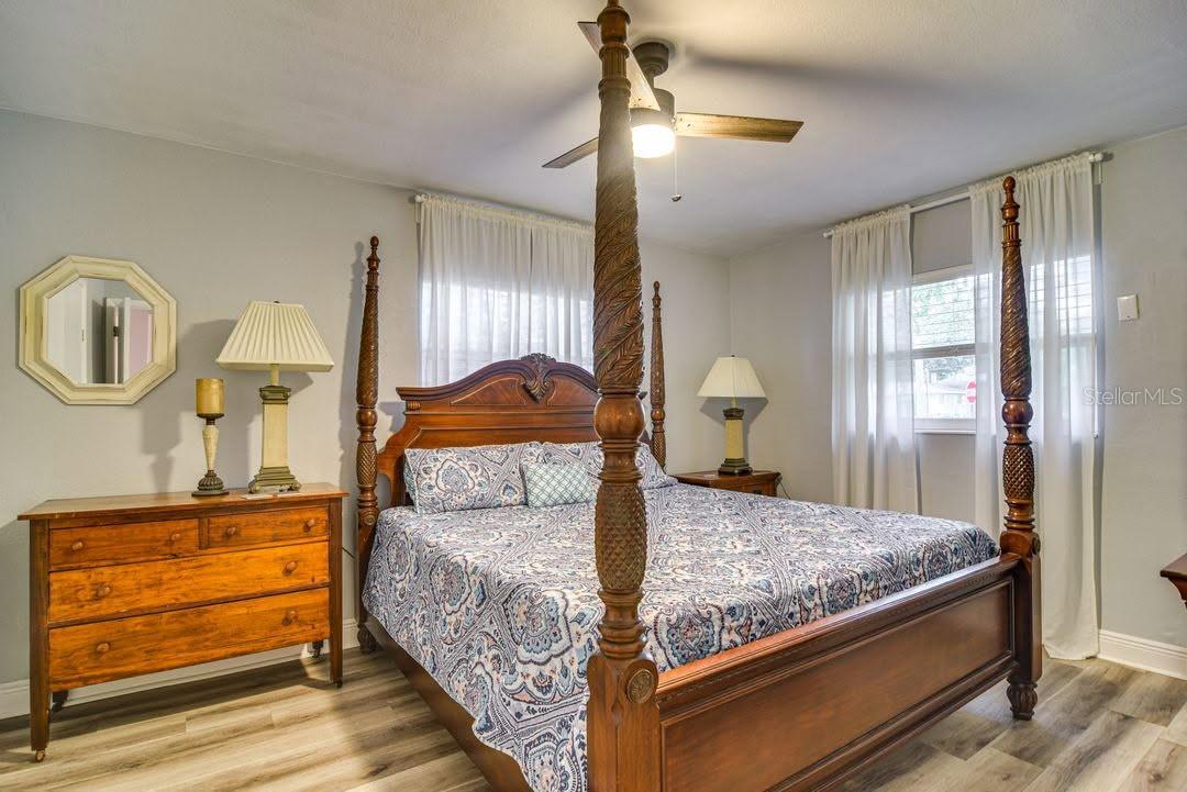 270 4TH ST NW #A&B, LARGO, FL, 33770