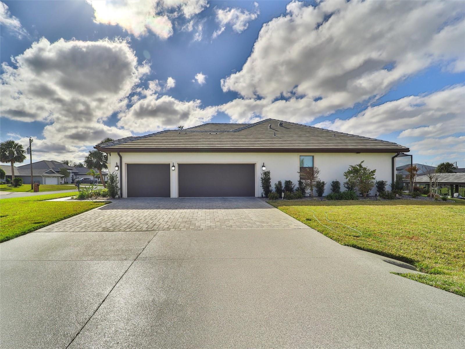 1 CHESTNUT CT, PALM COAST, FL, 32137