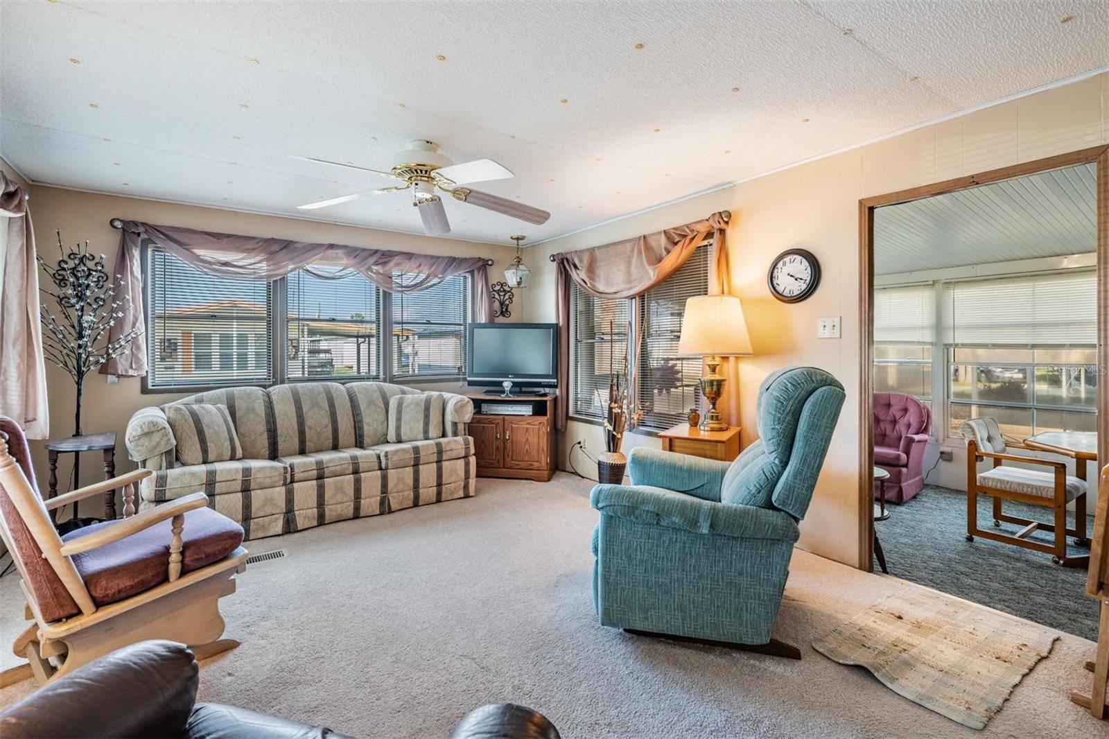 37042 LOIS AVE, ZEPHYRHILLS, FL, 33542