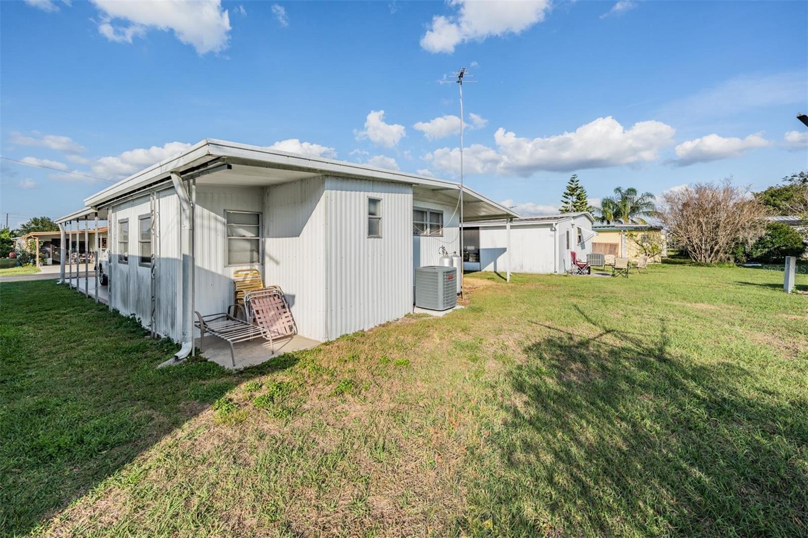 37042 LOIS AVE, ZEPHYRHILLS, FL, 33542