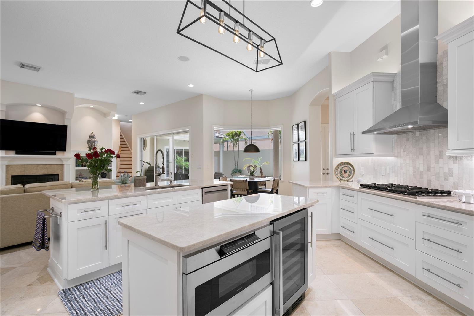 603 VIENTO DE AVILA, TAMPA, FL, 33613