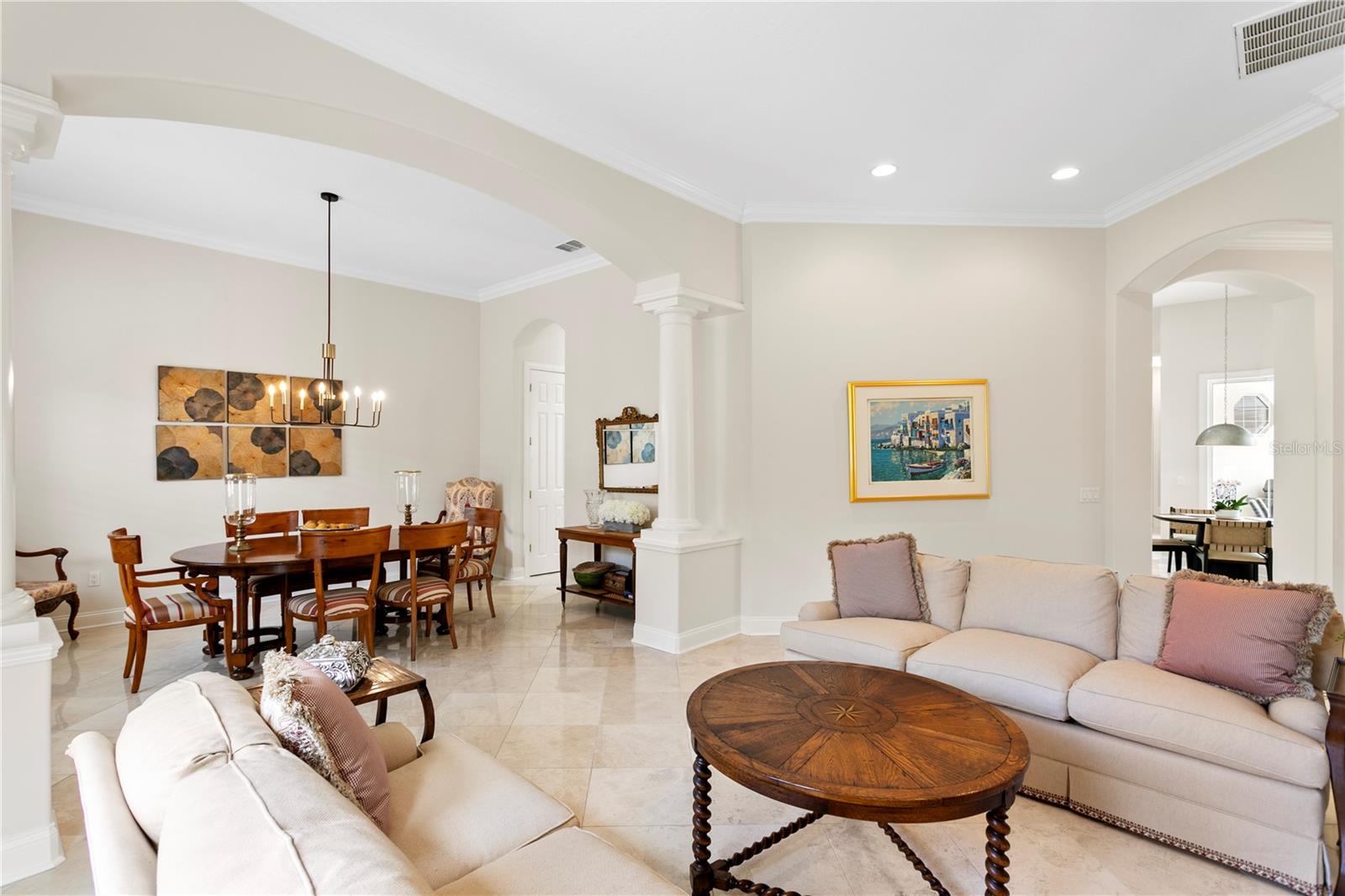 603 VIENTO DE AVILA, TAMPA, FL, 33613