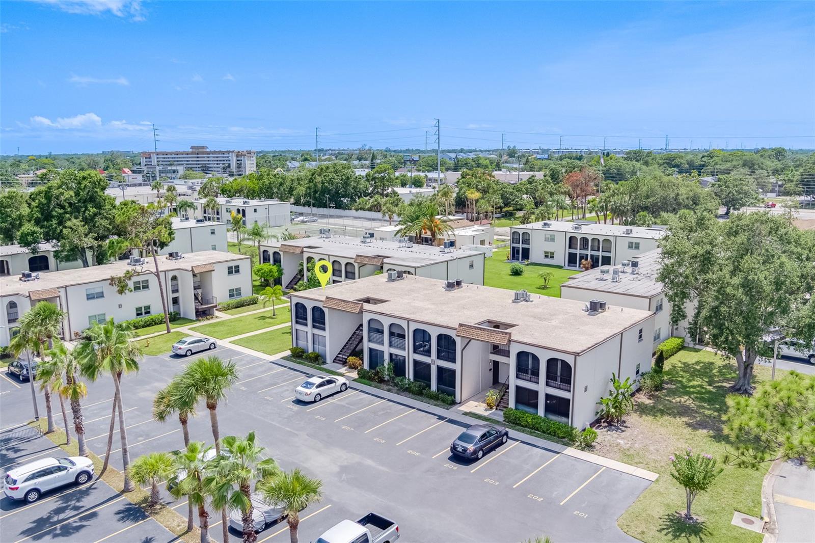 7701 STARKEY RD #208, SEMINOLE, FL, 33777