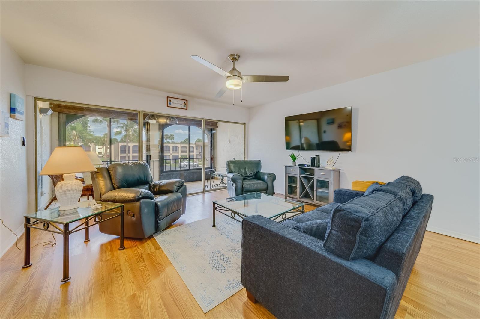 7701 STARKEY RD #208, SEMINOLE, FL, 33777