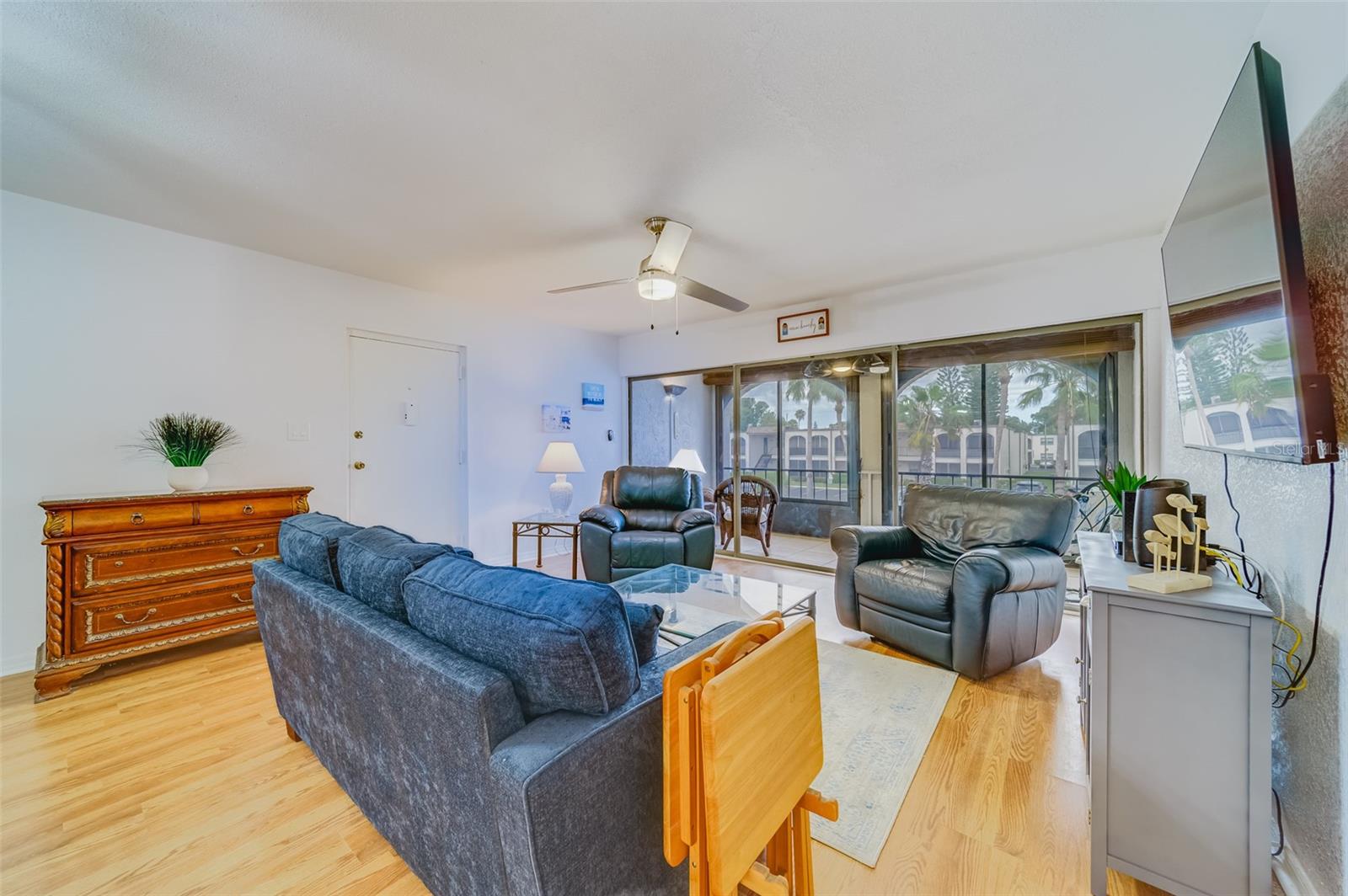 7701 STARKEY RD #208, SEMINOLE, FL, 33777