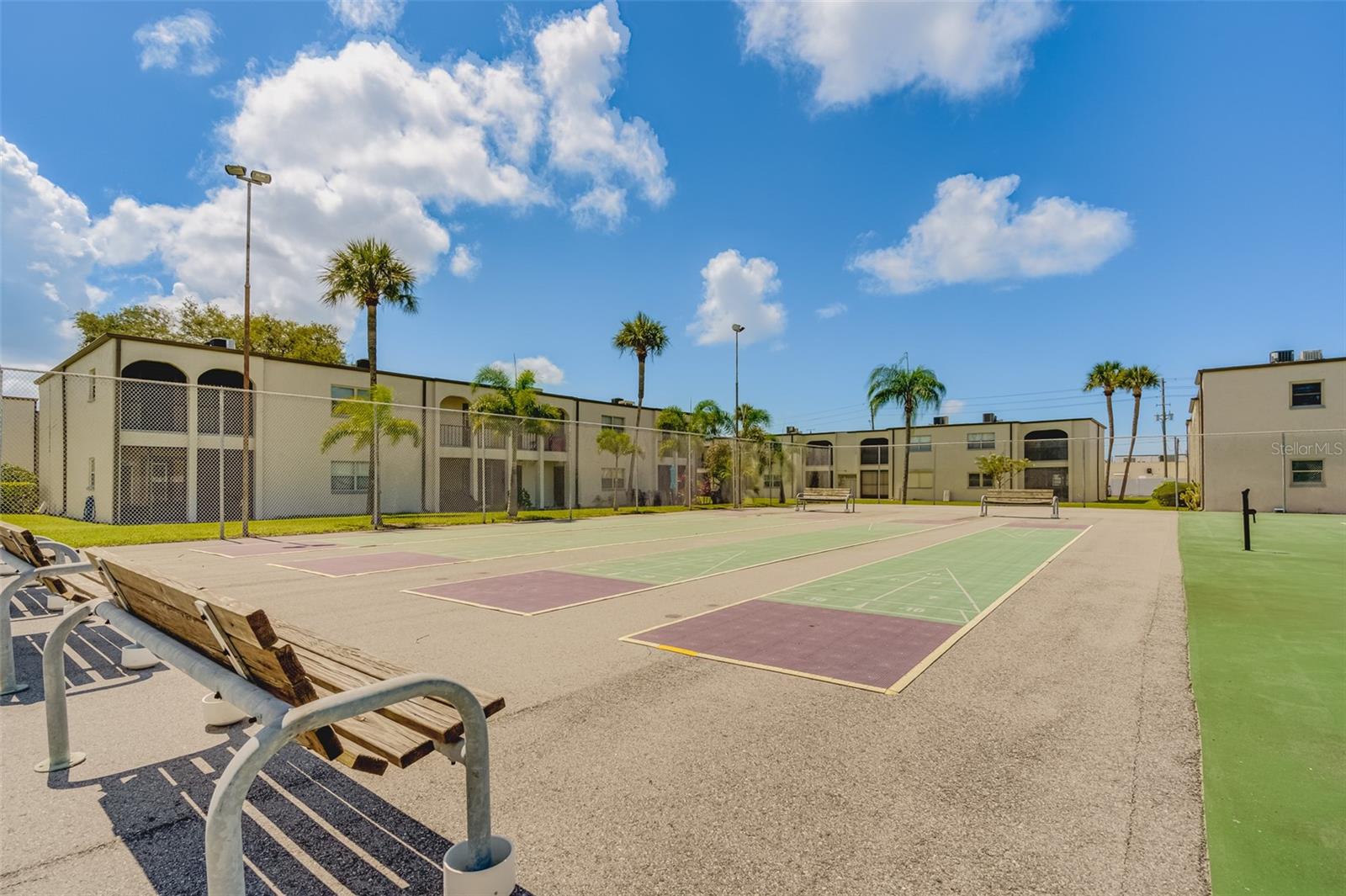 7701 STARKEY RD #208, SEMINOLE, FL, 33777