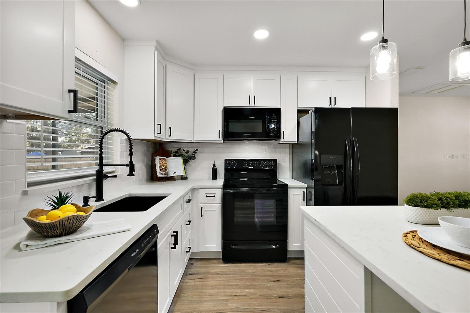 4614 EAGLES NEST RD, FRUITLAND PARK, FL, 34731