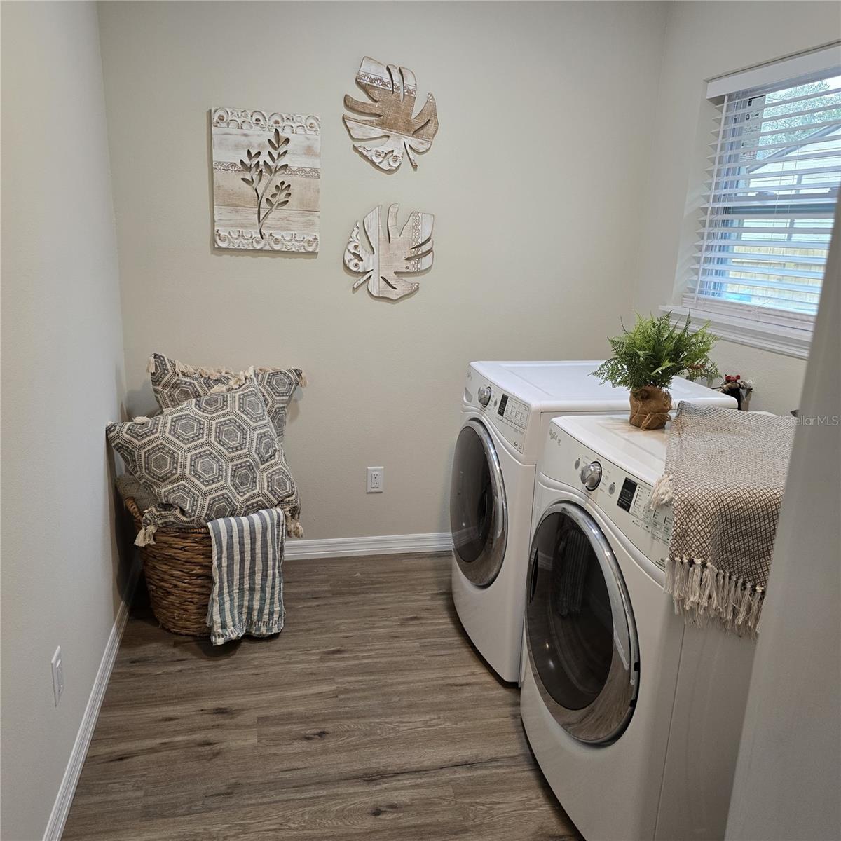 4614 EAGLES NEST RD, FRUITLAND PARK, FL, 34731