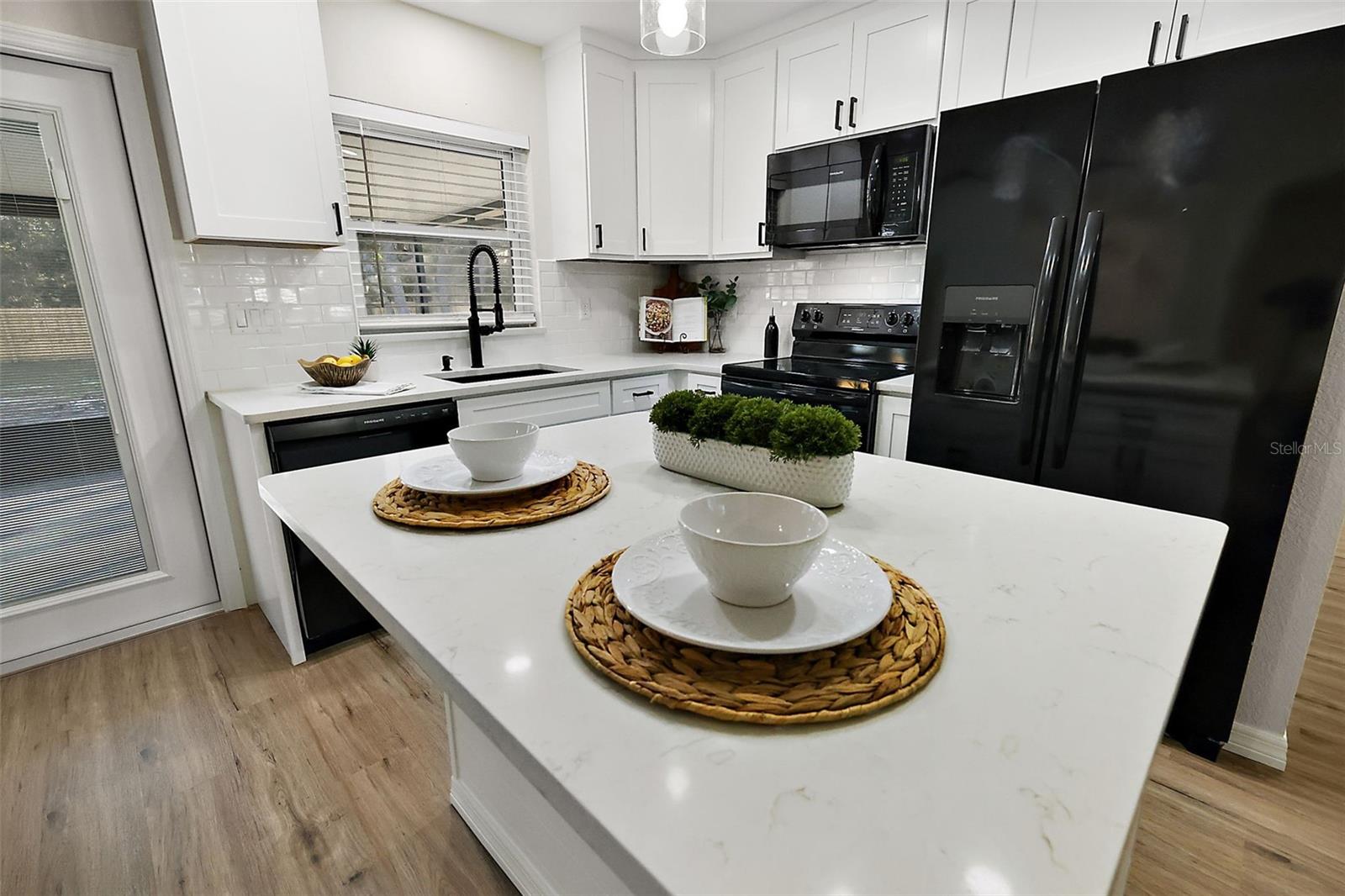 4614 EAGLES NEST RD, FRUITLAND PARK, FL, 34731