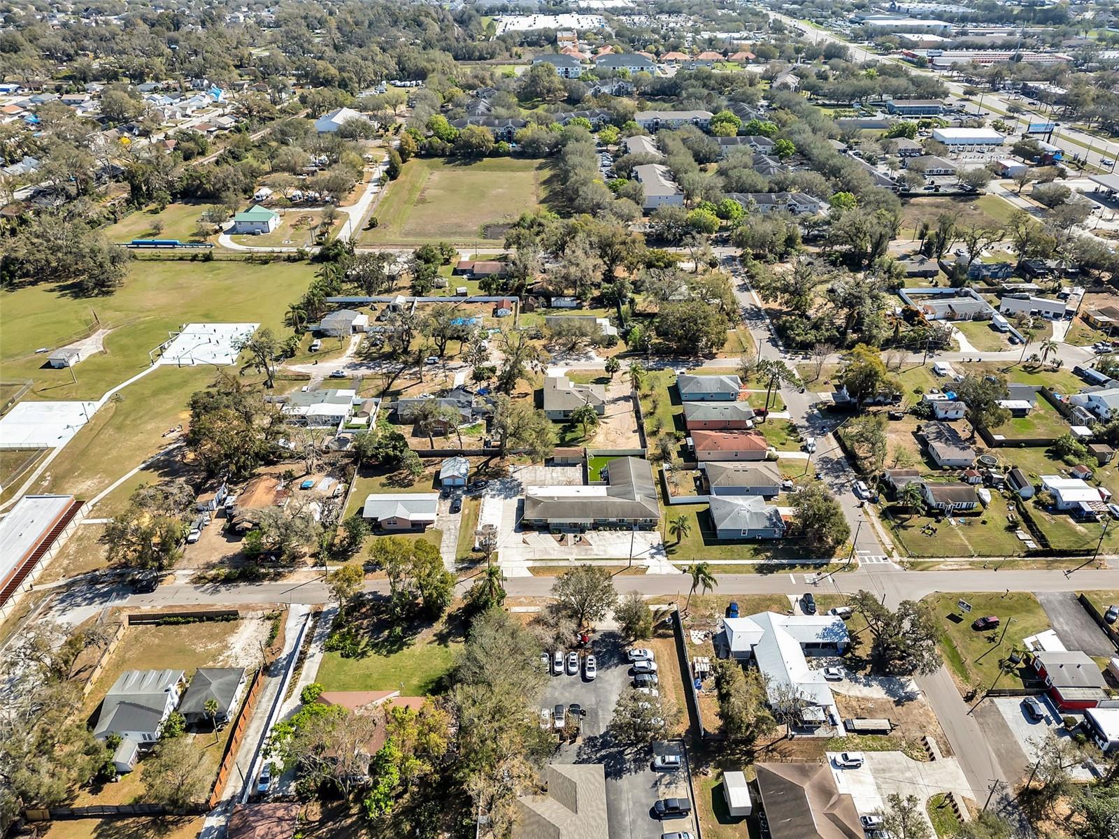 204 SANDRA AVE, BRANDON, FL, 33510